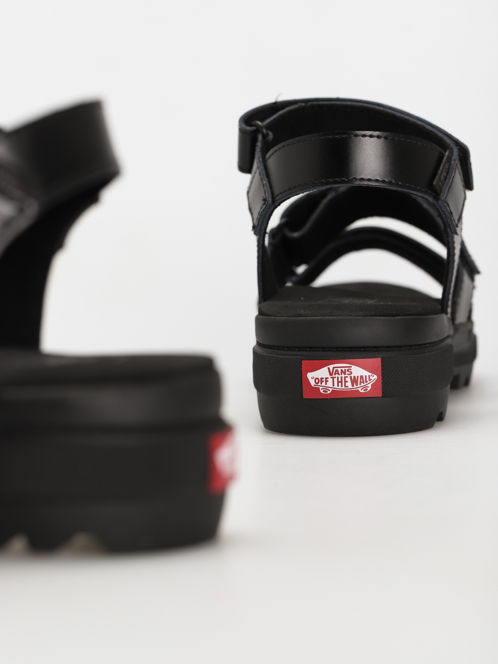 Sandały Vans Colfax Wmn (black)