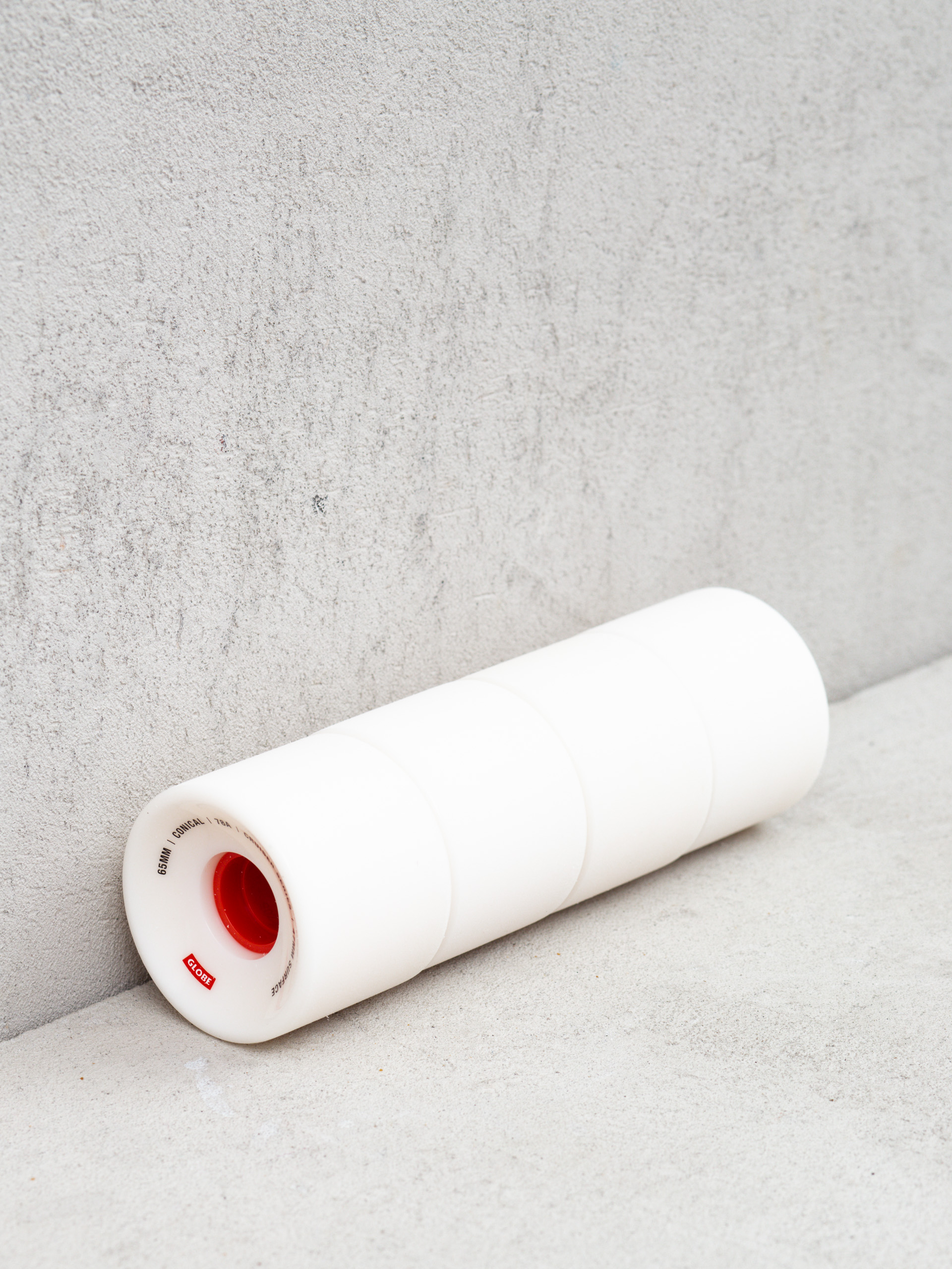 Kółka Globe Conical Cruiser (white/red)