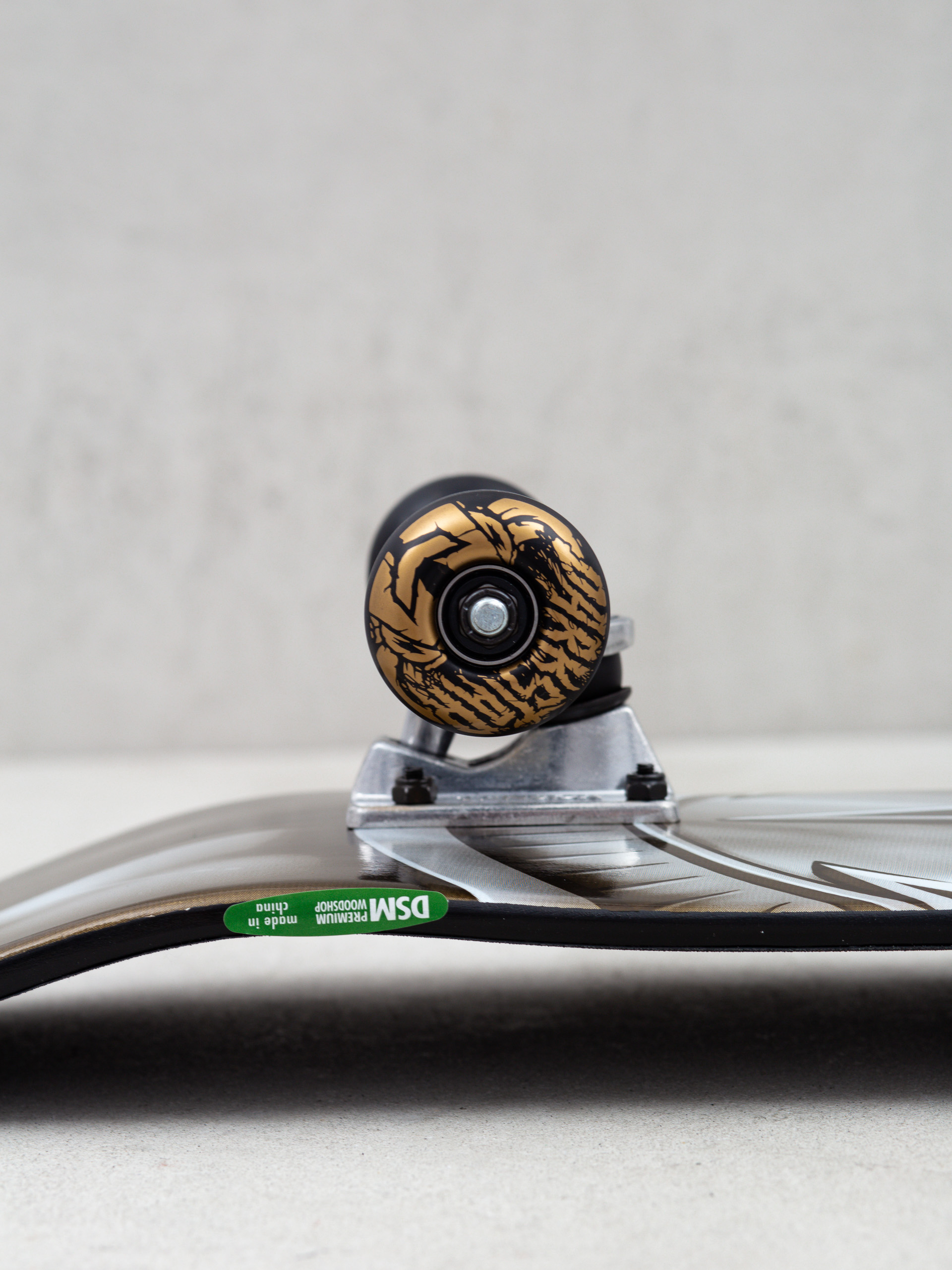 Deskorolka Darkstar Anodize (gold)