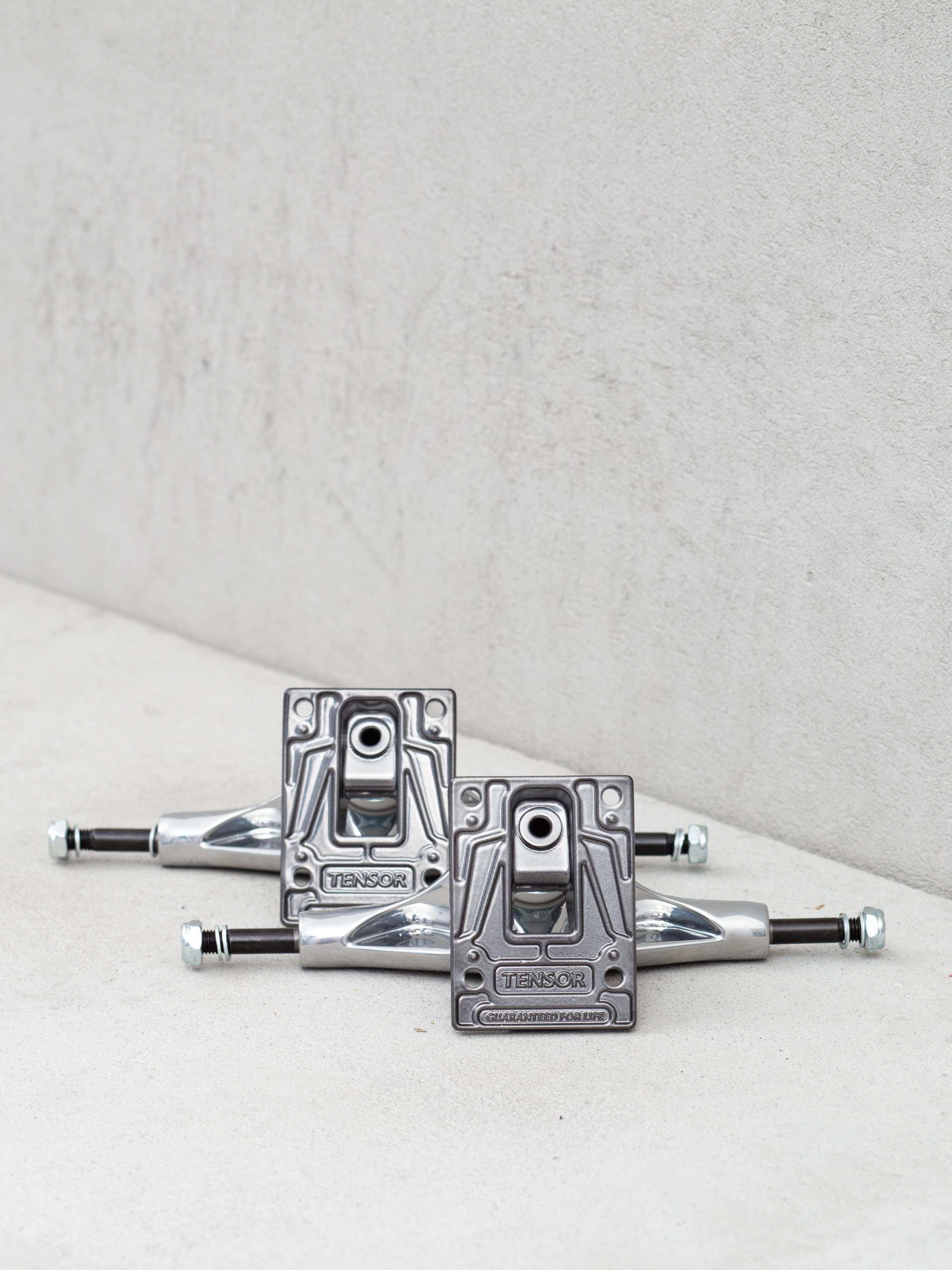 Traki Tensor Mag Light Glossy (white gold/gun metal)