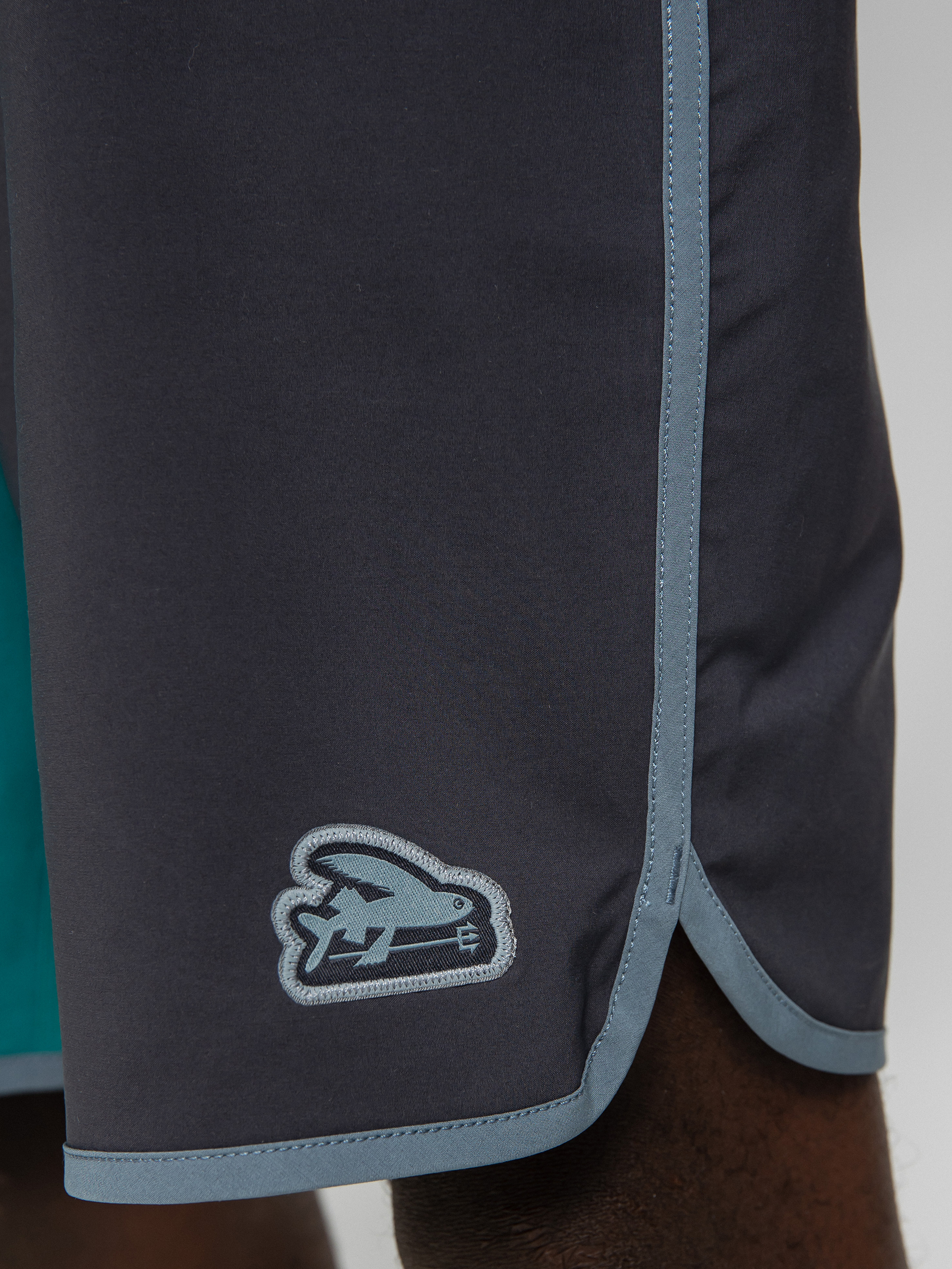 Boardshorty Patagonia Hydropeak Scallop 18 in (flying fish patch harlequin ink black)