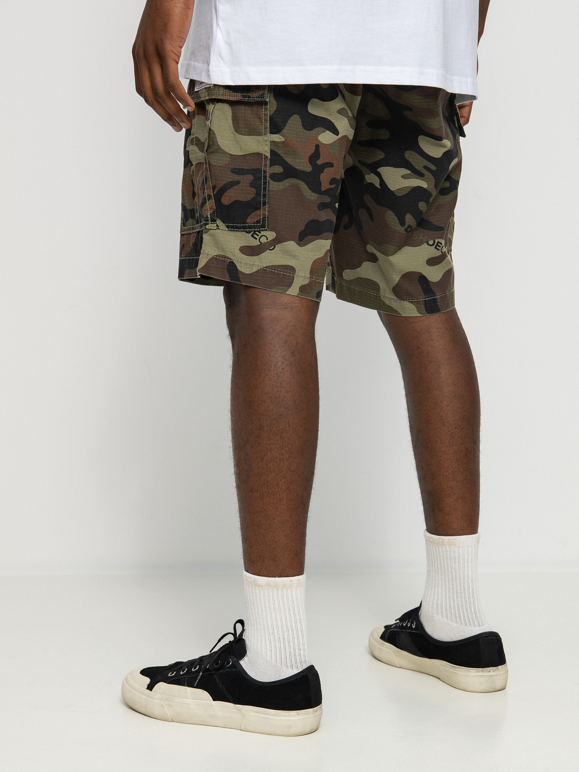 Szorty DC Warehouse Cargo 2 (dc woodland camo)