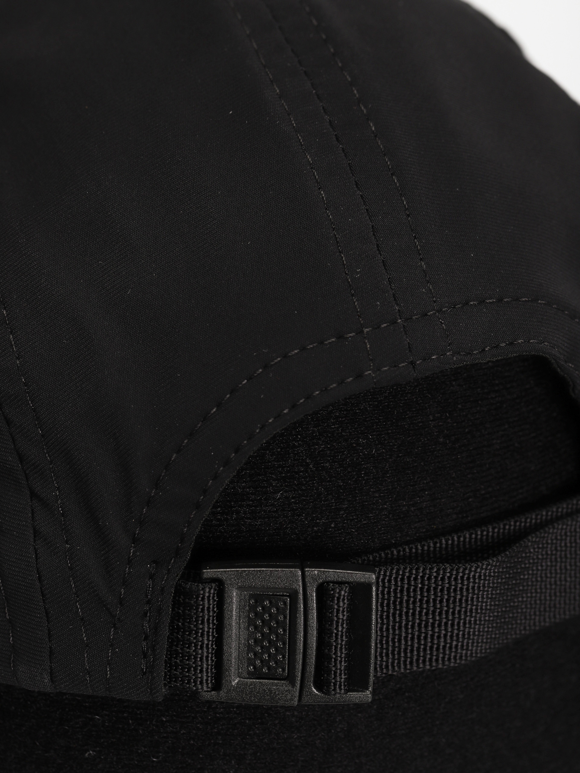 Czapka z daszkiem Emerica Trace Camper (black)