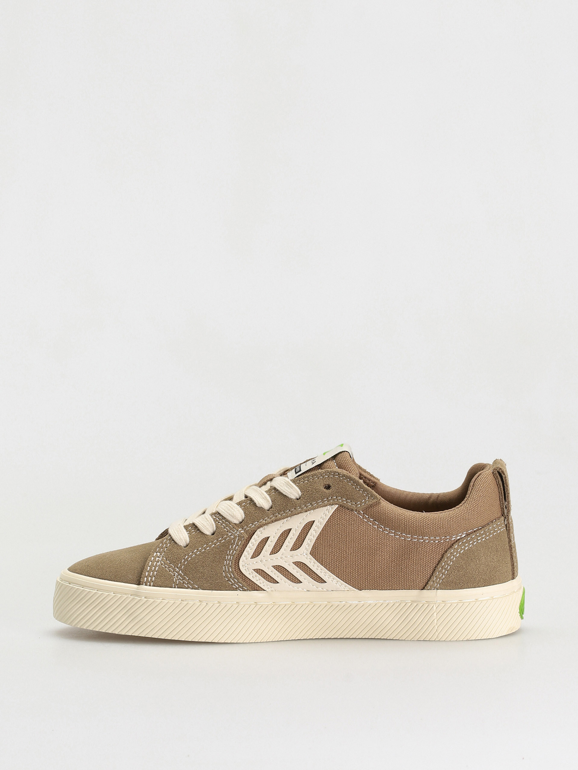 Buty Cariuma Catiba Pro (burnt sand suede and canvas contrast thread ivory logo)