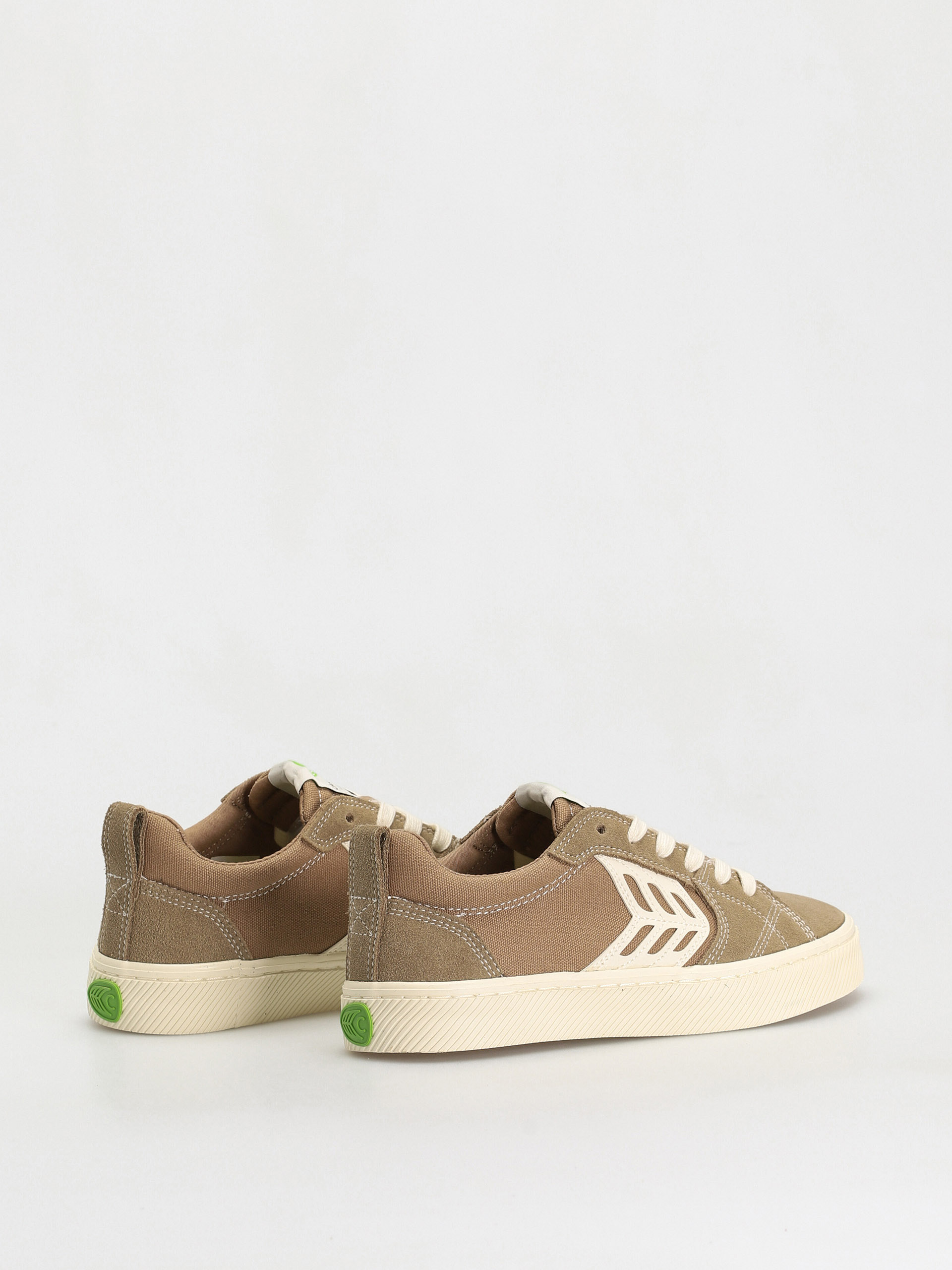 Buty Cariuma Catiba Pro (burnt sand suede and canvas contrast thread ivory logo)