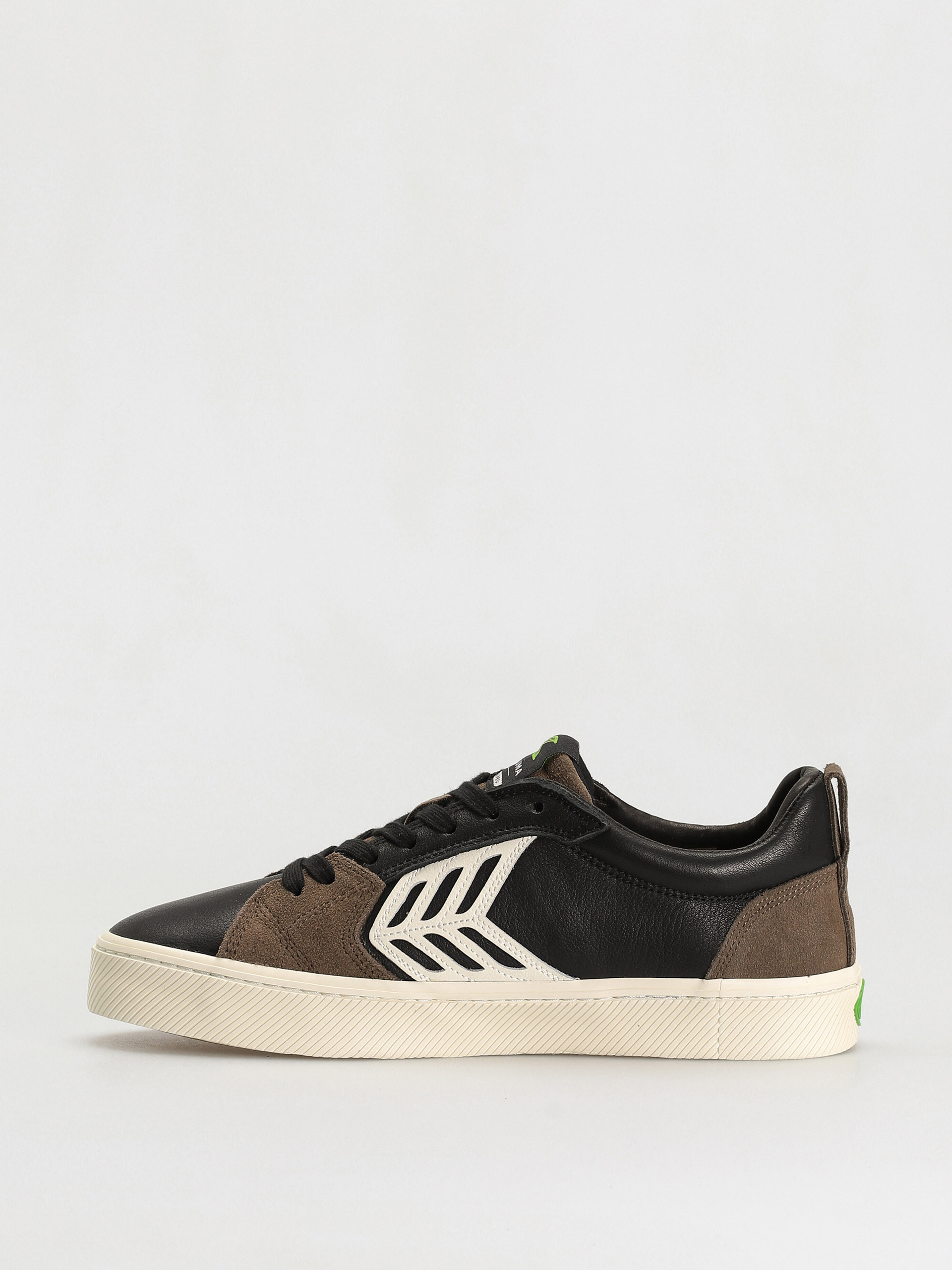 Buty Cariuma Catiba Pro (black premium leather dark khaki suede)