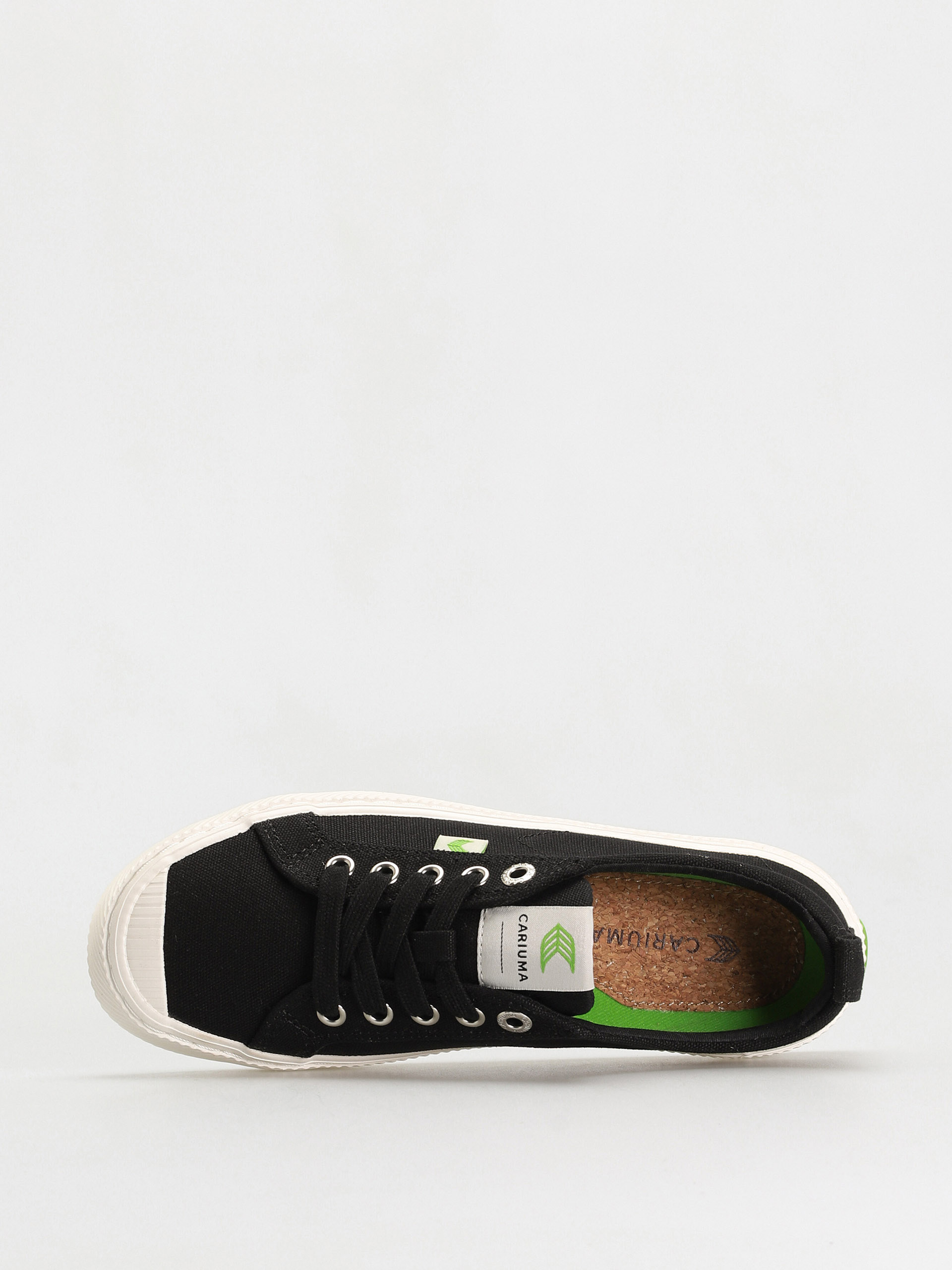 Buty Cariuma Oca Low (black canvas)