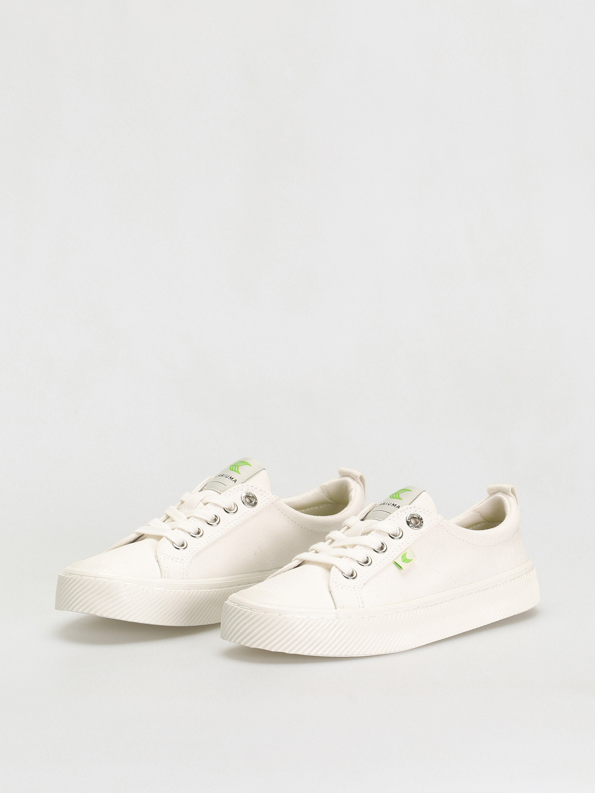 Buty Cariuma Oca Low (off white canvas)
