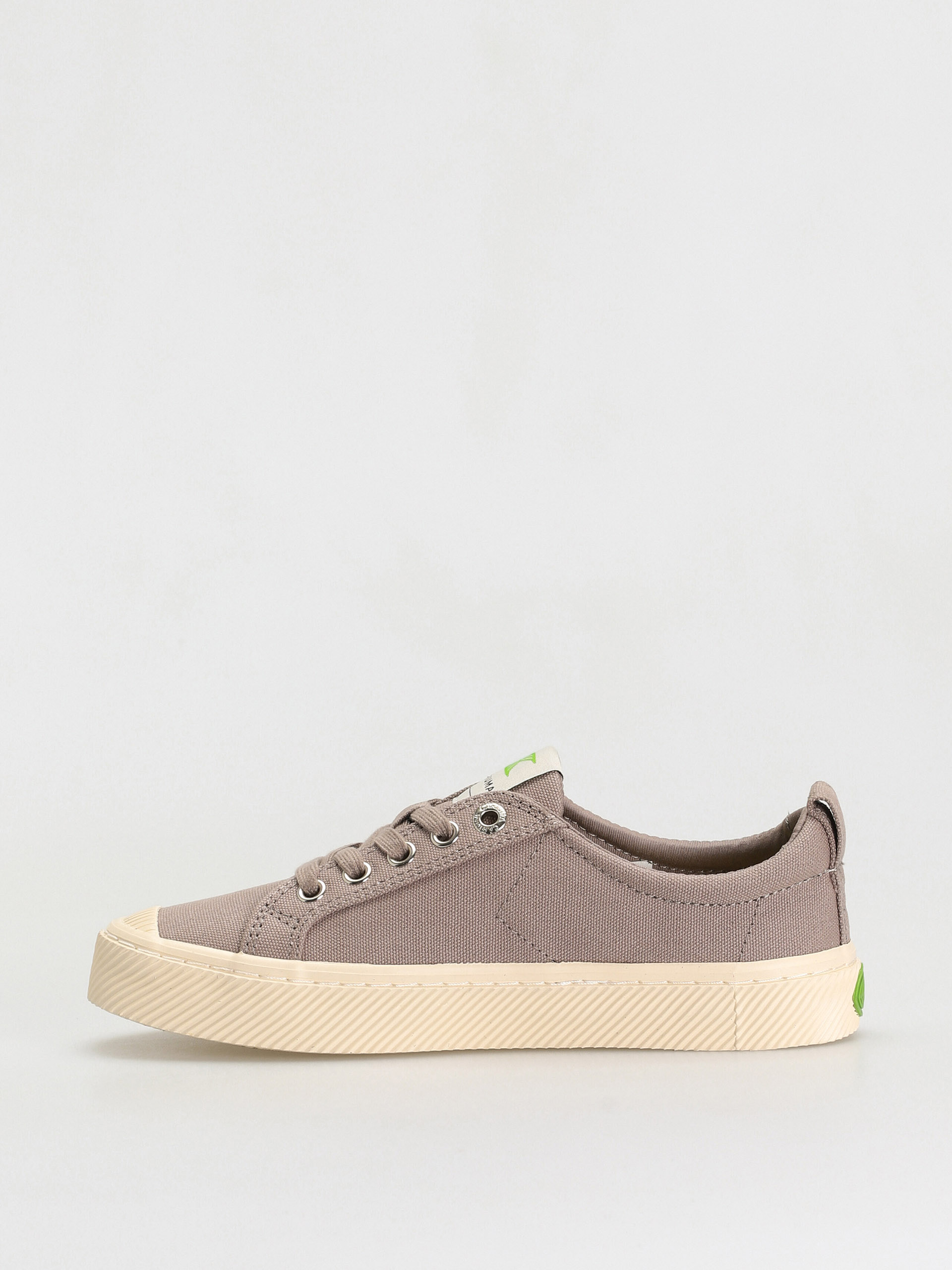 Buty Cariuma Oca Low (mystic grey canvas)