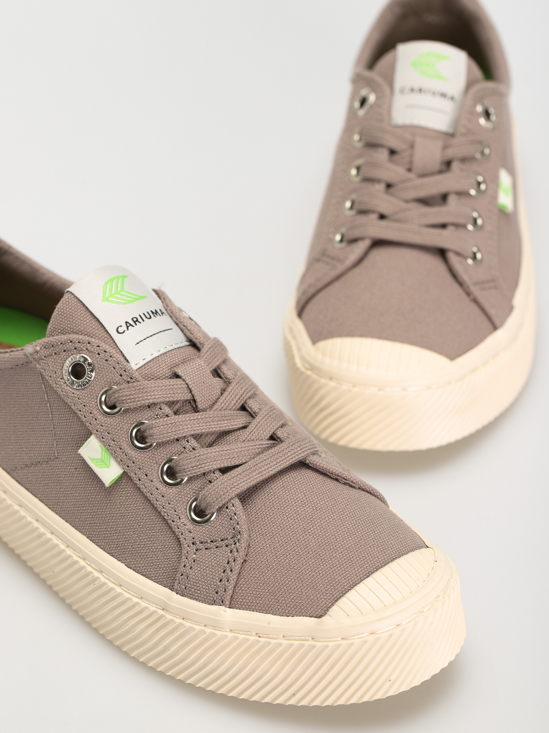 Buty Cariuma Oca Low (mystic grey canvas)