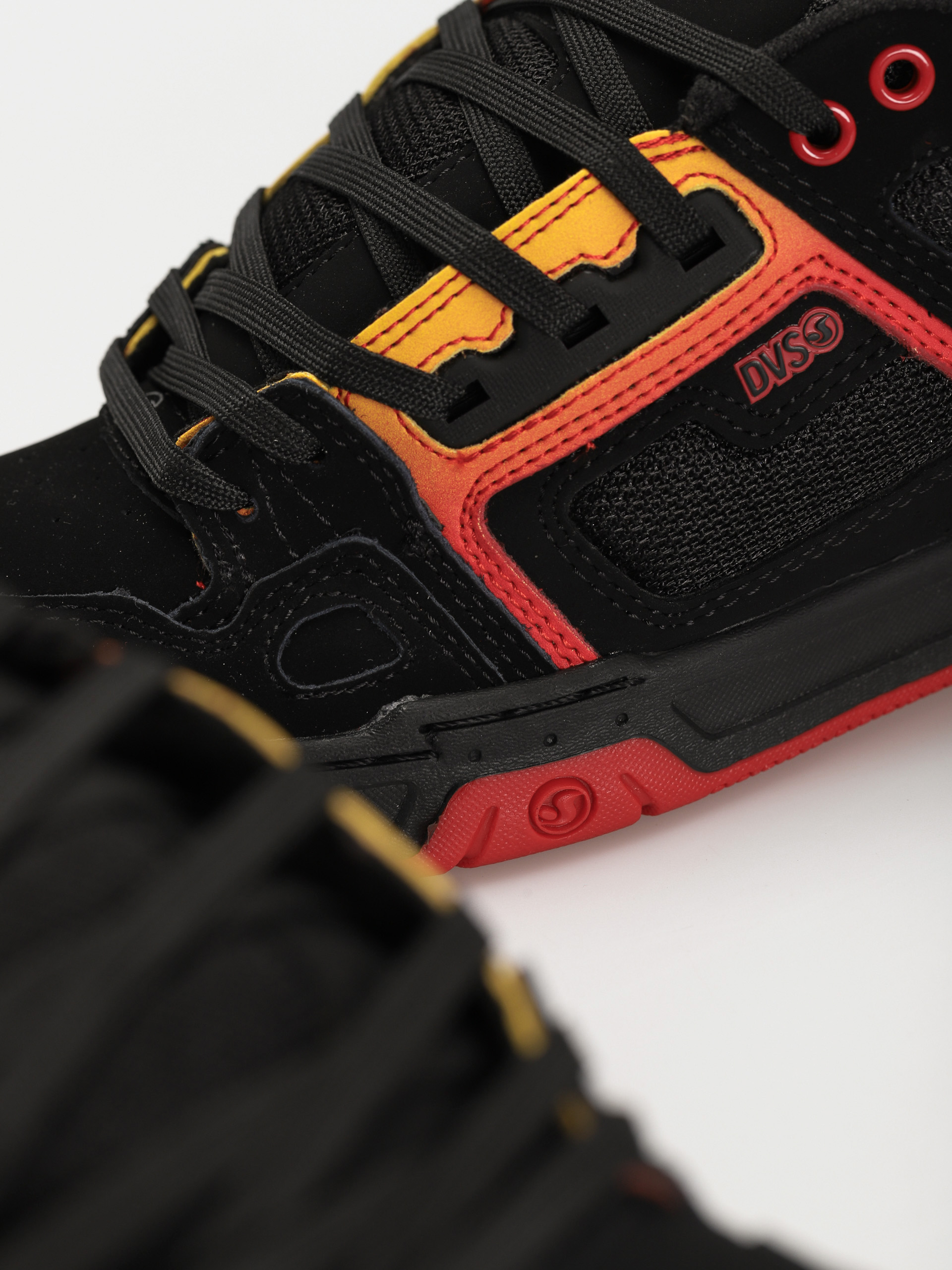 Buty DVS Comanche (black red yellow nubuck)