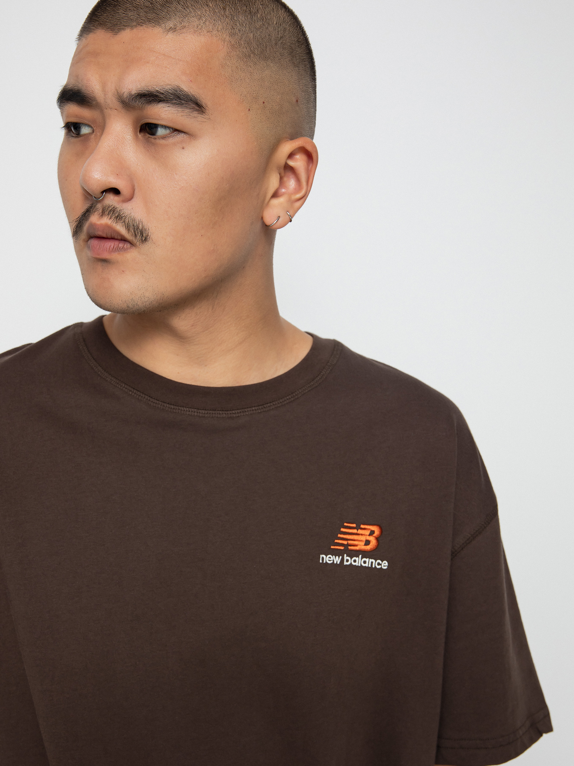 T-shirt New Balance Essentials Uni Ssentials (brown)