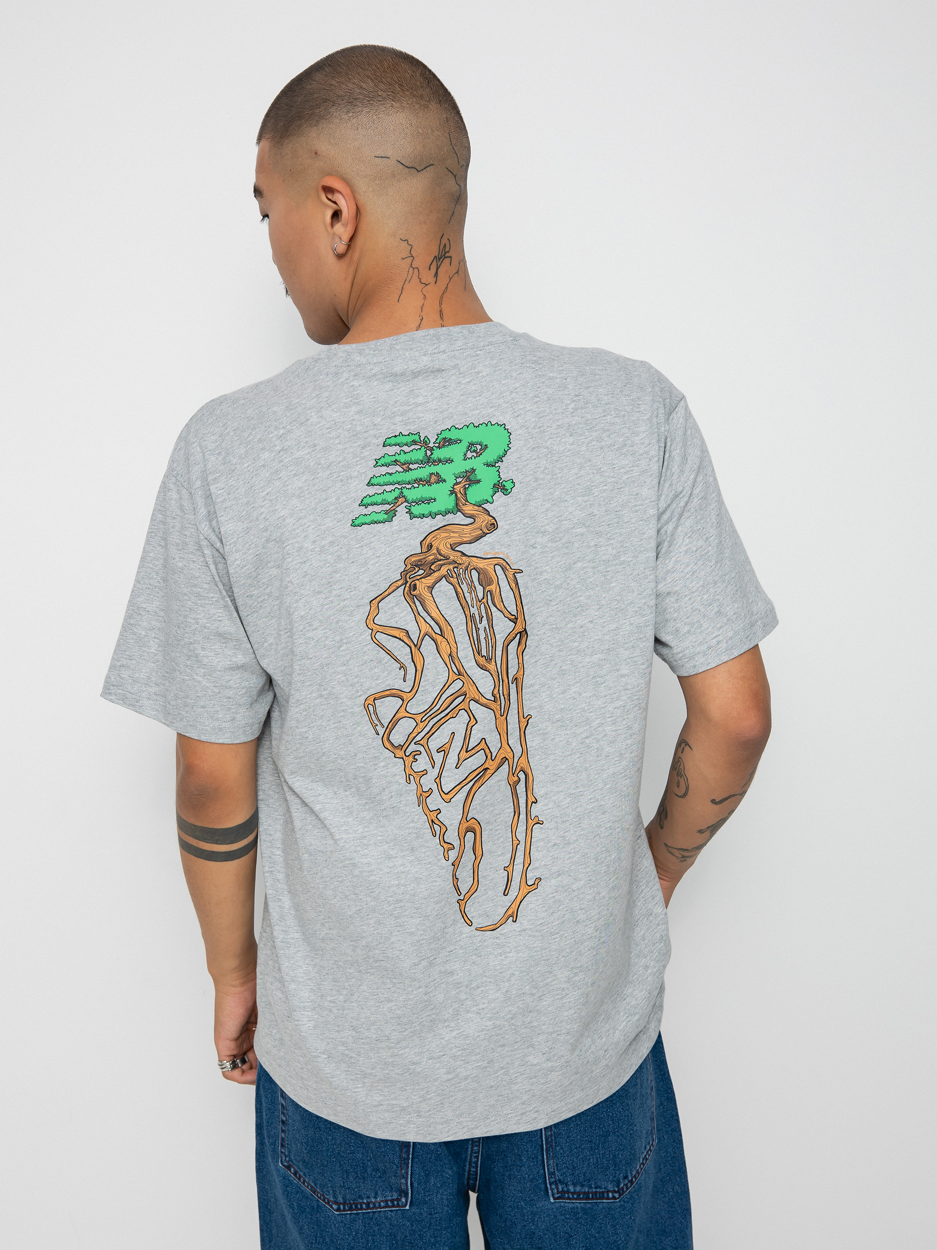 T-shirt New Balance Essentials Roots Graphic (grey)