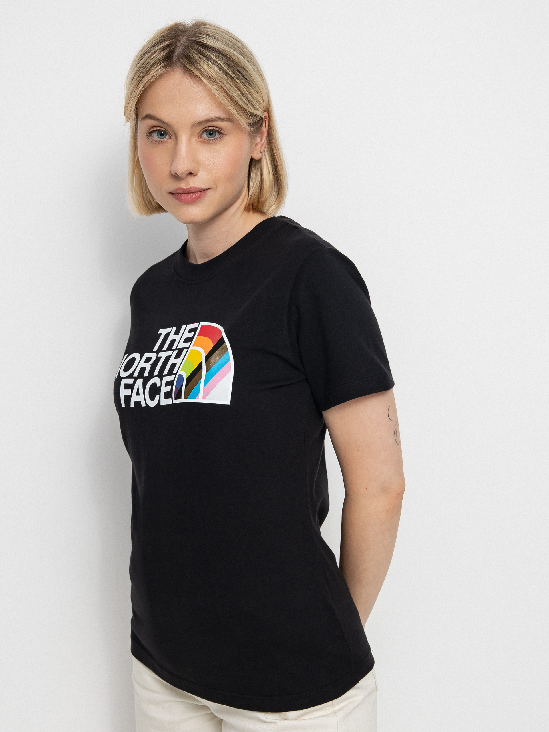 T-shirt The North Face Pride Wmn (tnf black)