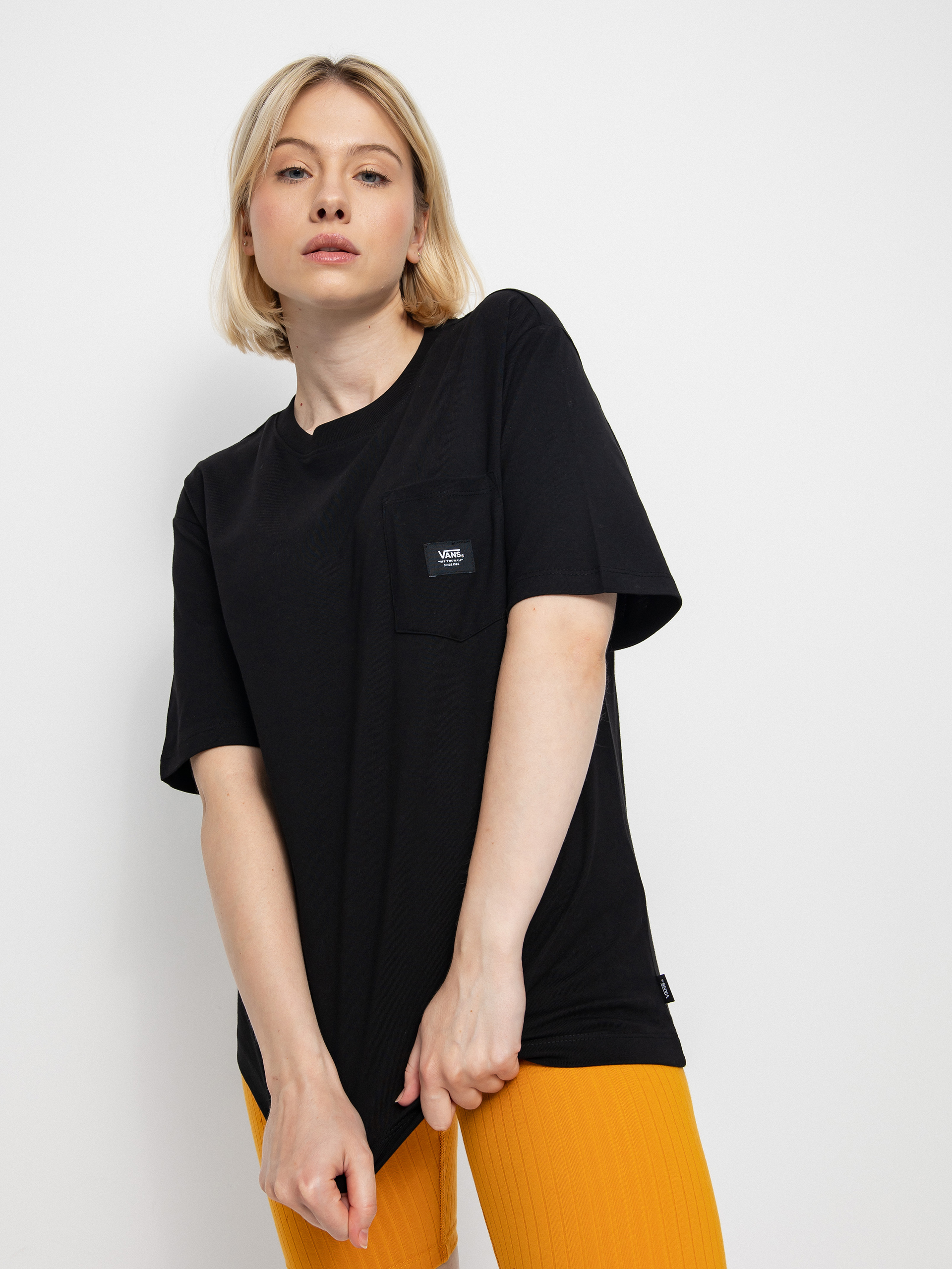 T-shirt Vans Patched Up Pocket Wmn (black)