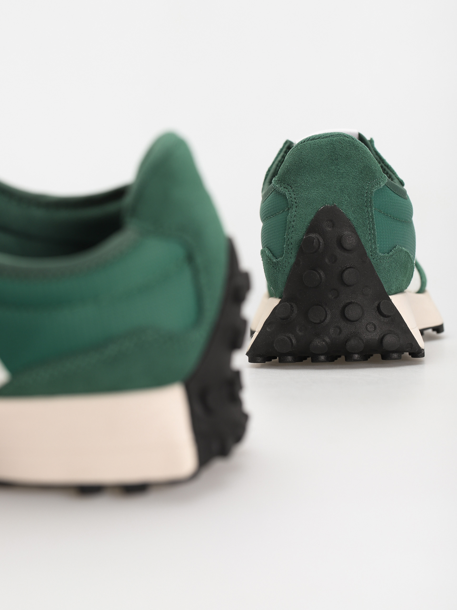 Buty New Balance 327 (team forest green)