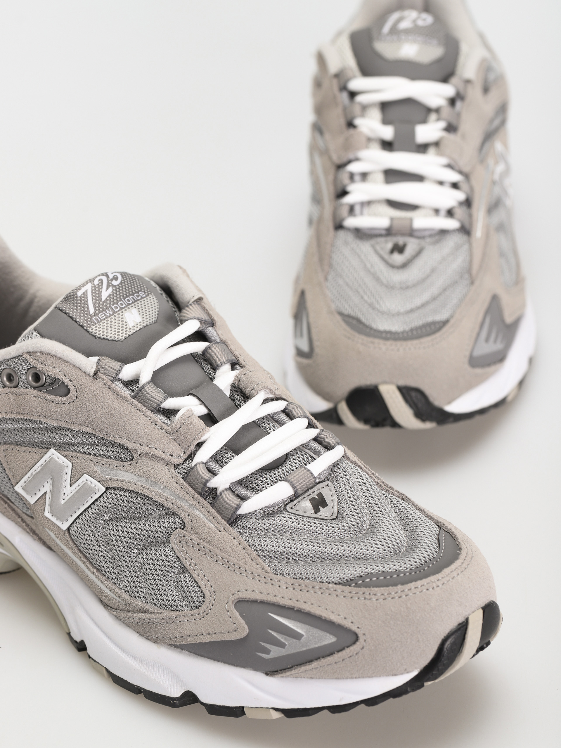 Buty New Balance 725 (grey)