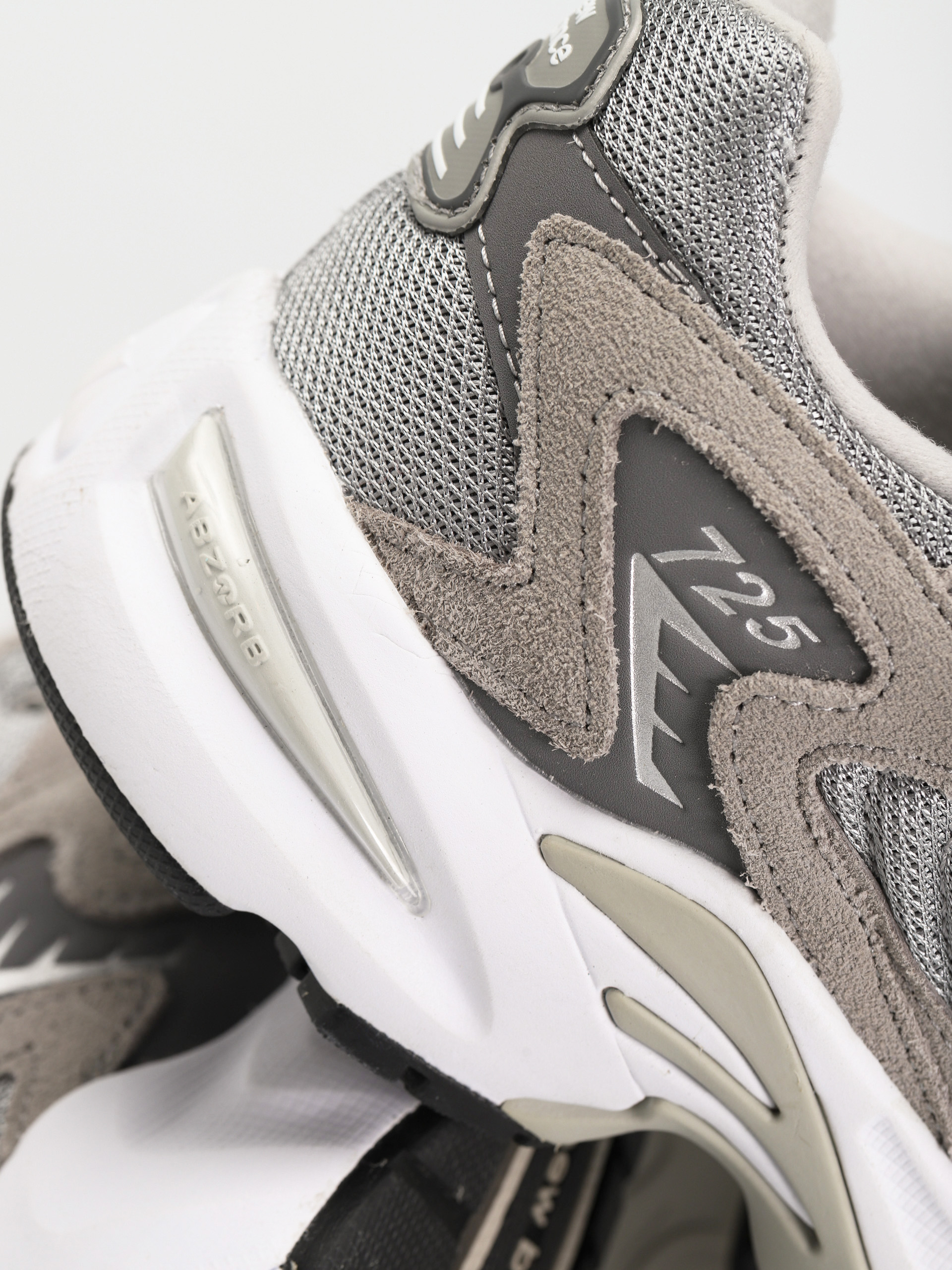 Buty New Balance 725 (grey)