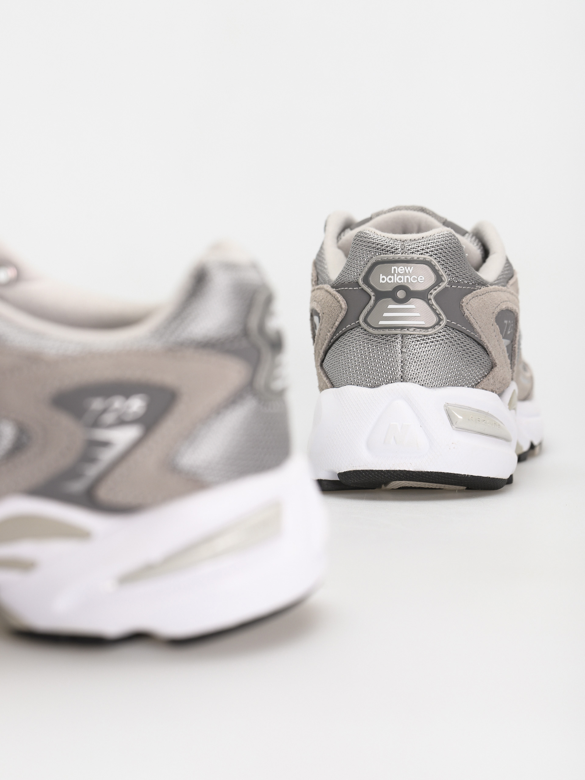 Buty New Balance 725 (grey)
