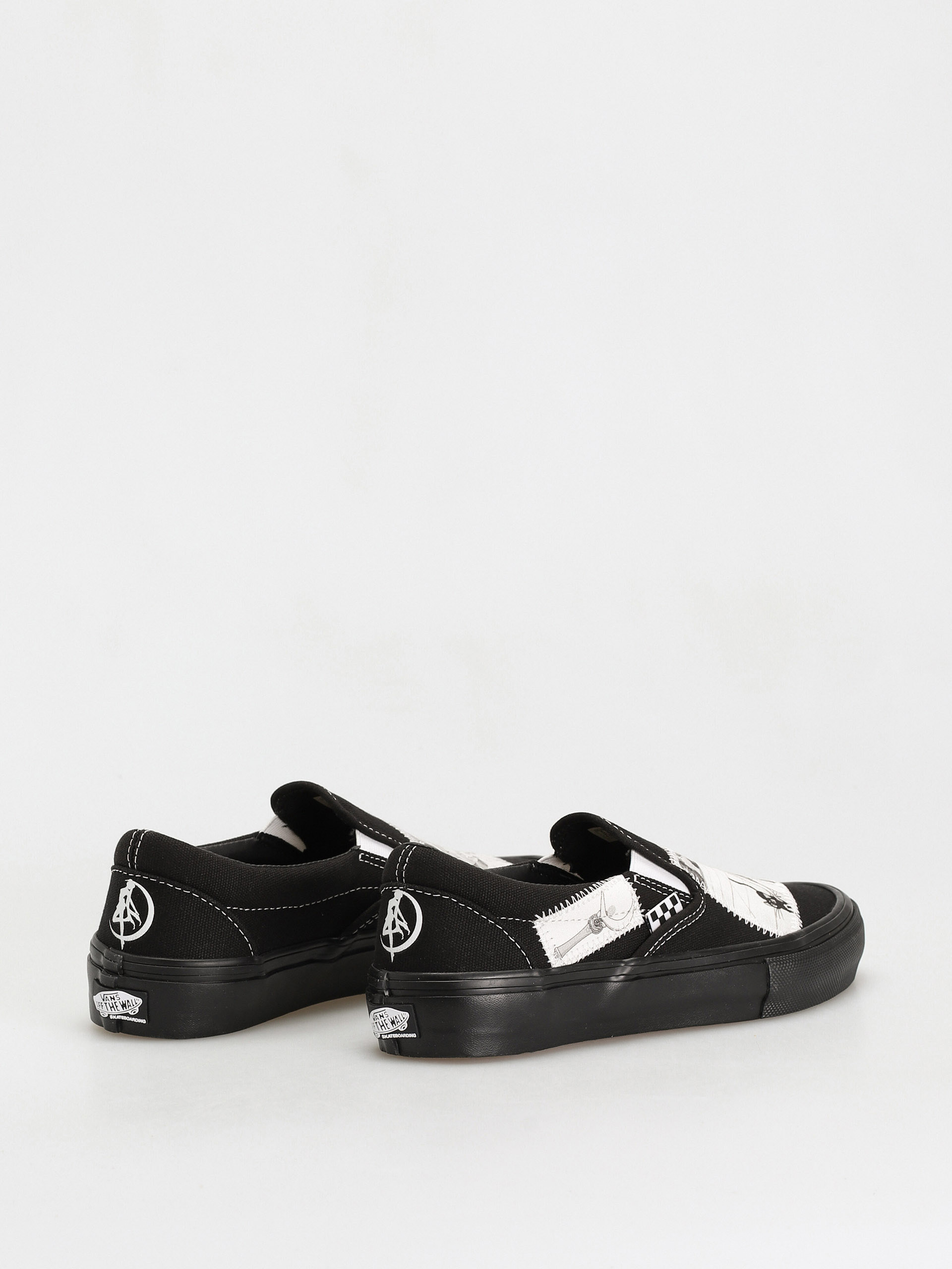 Buty Vans X Sailor Moon Skate Slip On (pretty guardian sailor moon white/black)