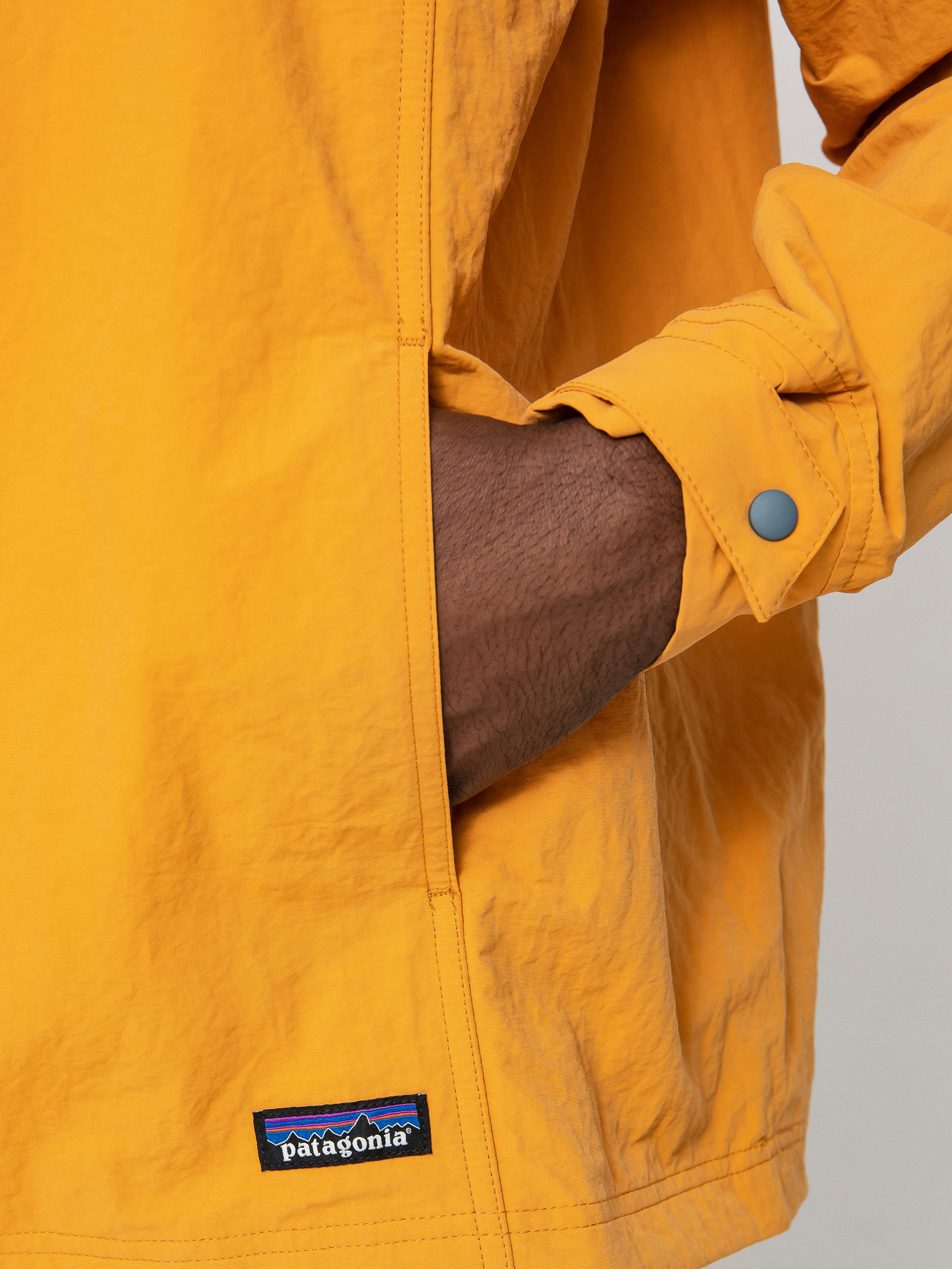 Kurtka Patagonia Isthmus Anorak (cloudberry orange)