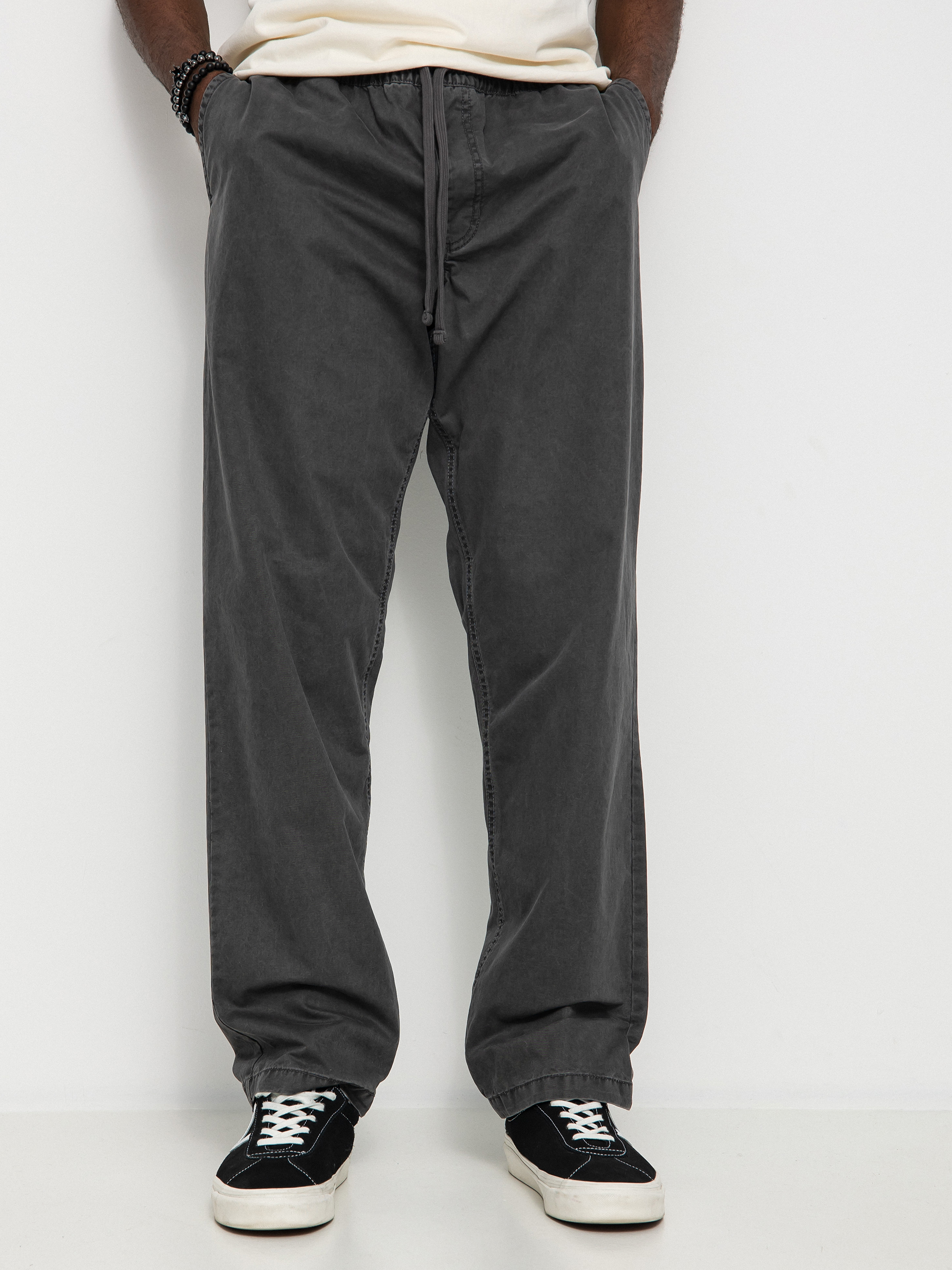 Spodnie Vans Range Louniwe Tapered Salt Wash (asphalt)