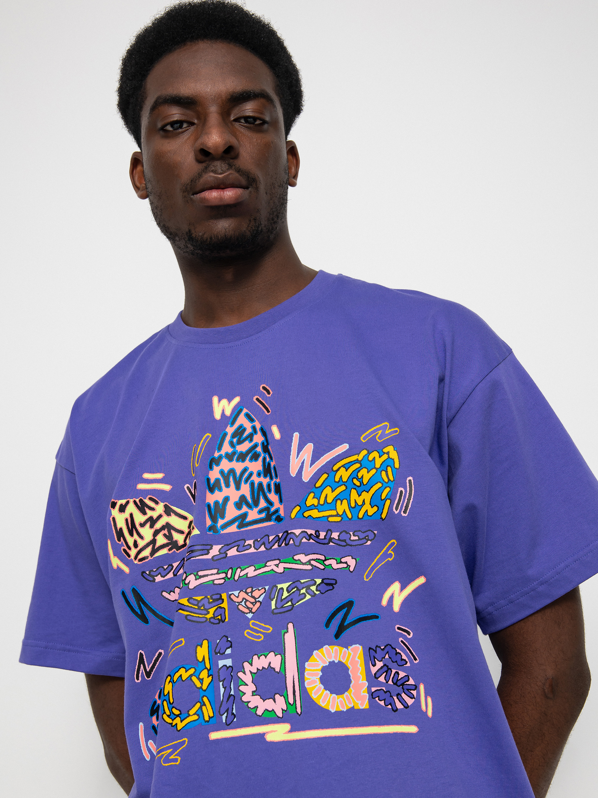 T-shirt adidas Originals Loveuni Tref (purple/multco)