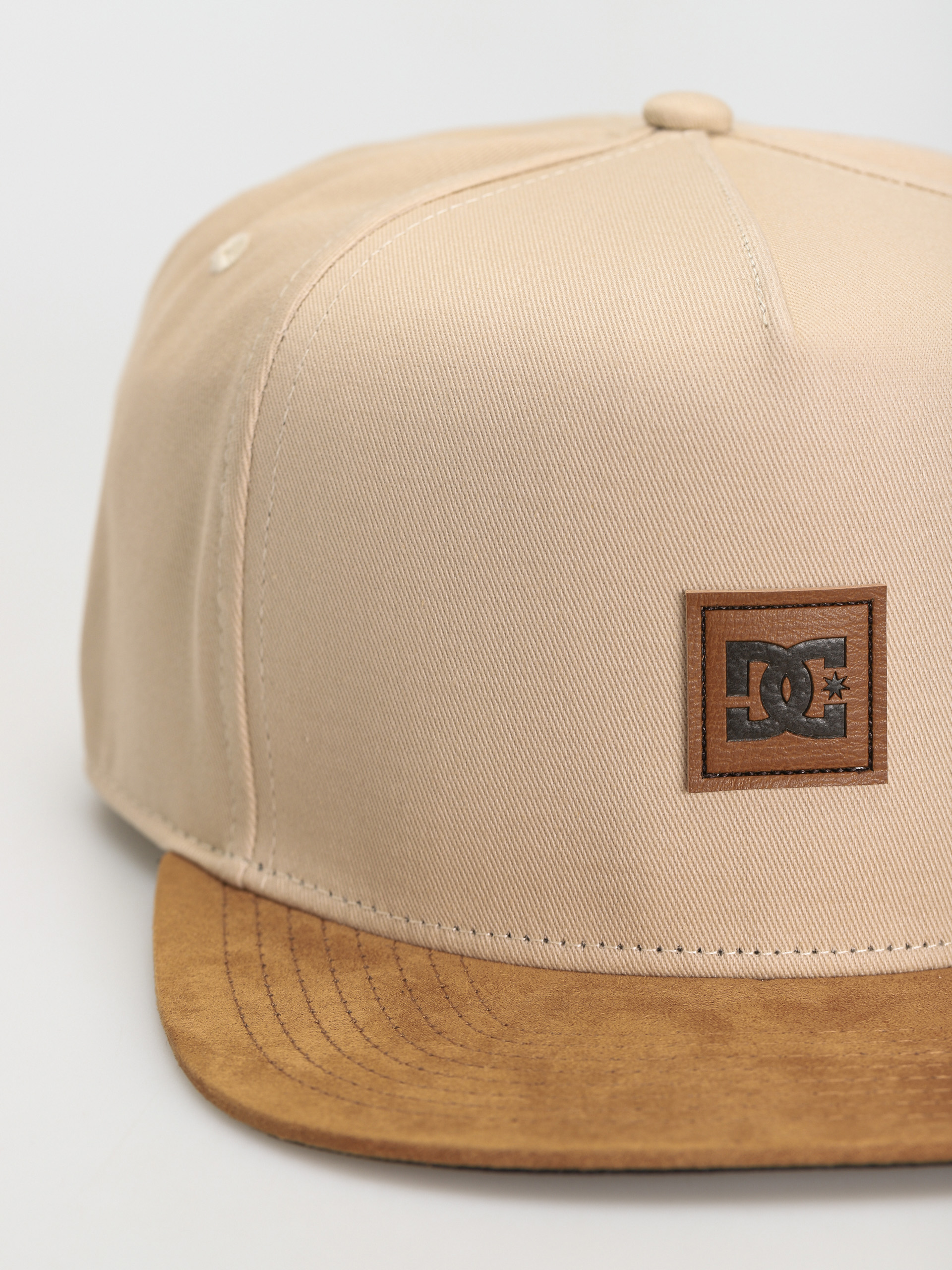 Czapka z daszkiem DC Brackers 3 (bleached sand)