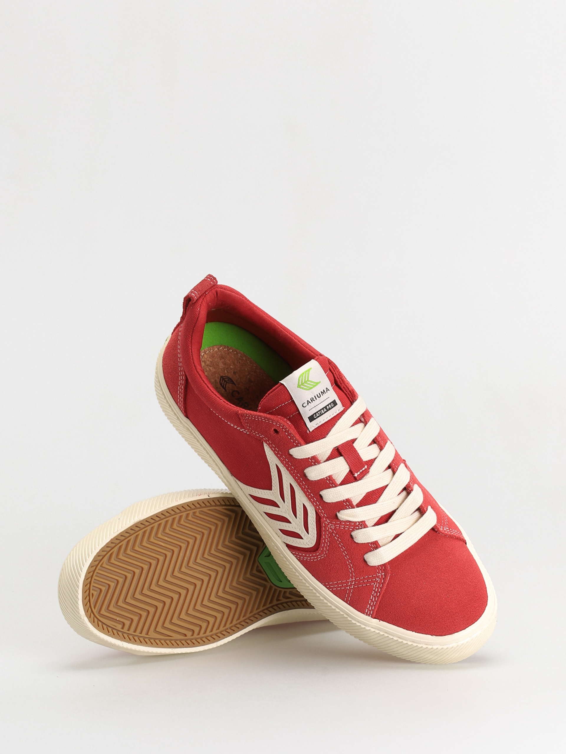 Buty Cariuma Catiba Pro (samba red suede and canvas contrast thread ivory logo)