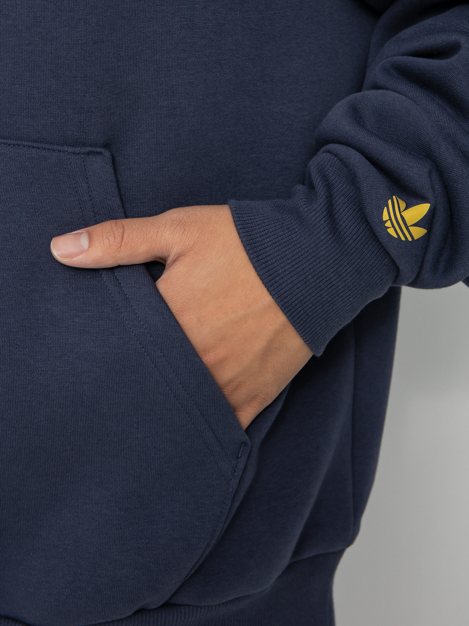 Bluza z kapturem adidas Maite M HD (shanav/pyrite/tmvire)