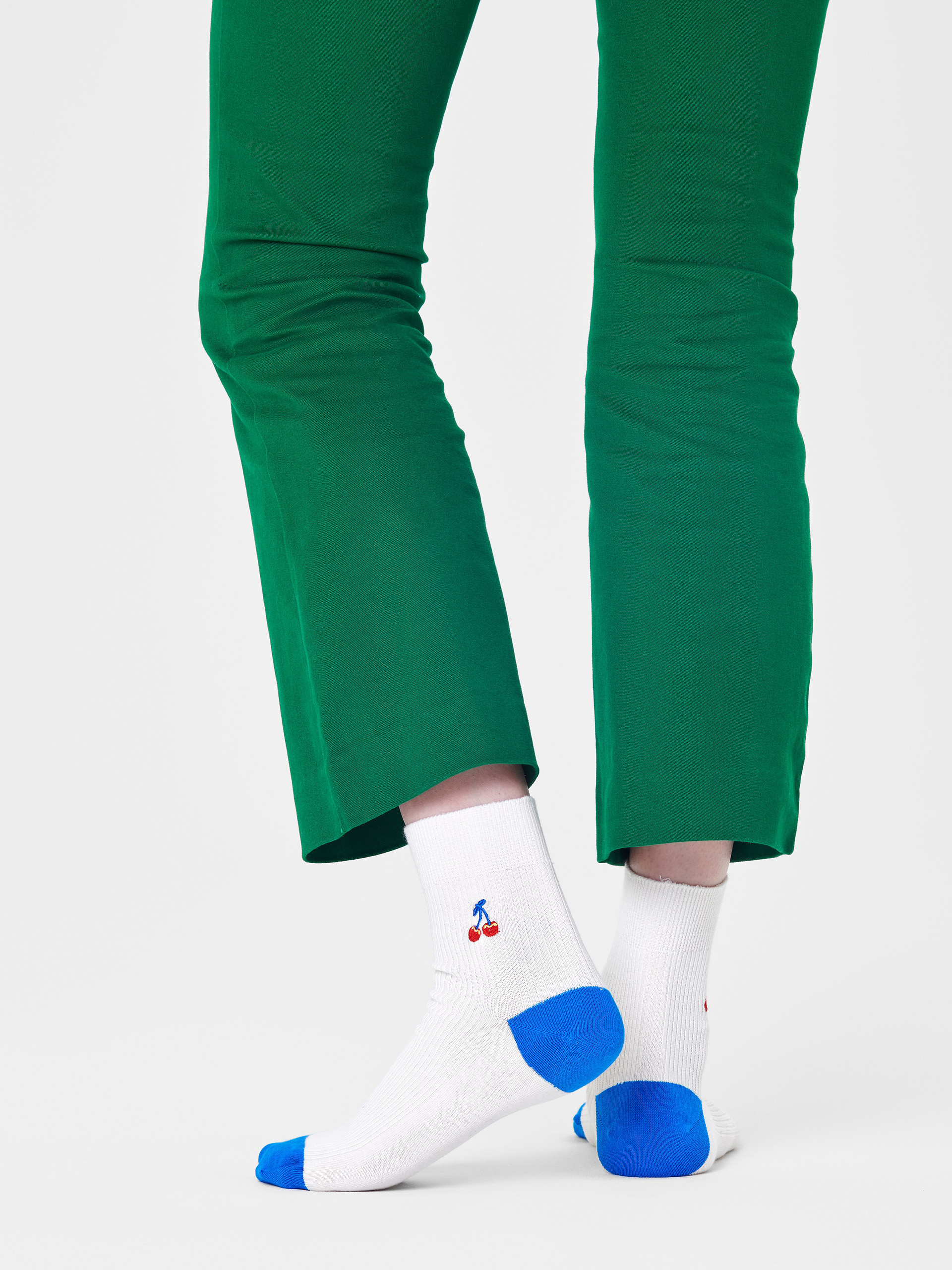 Skarpetki Happy Socks Ribbed Embroidery Cherry 1/2 Crew (white)