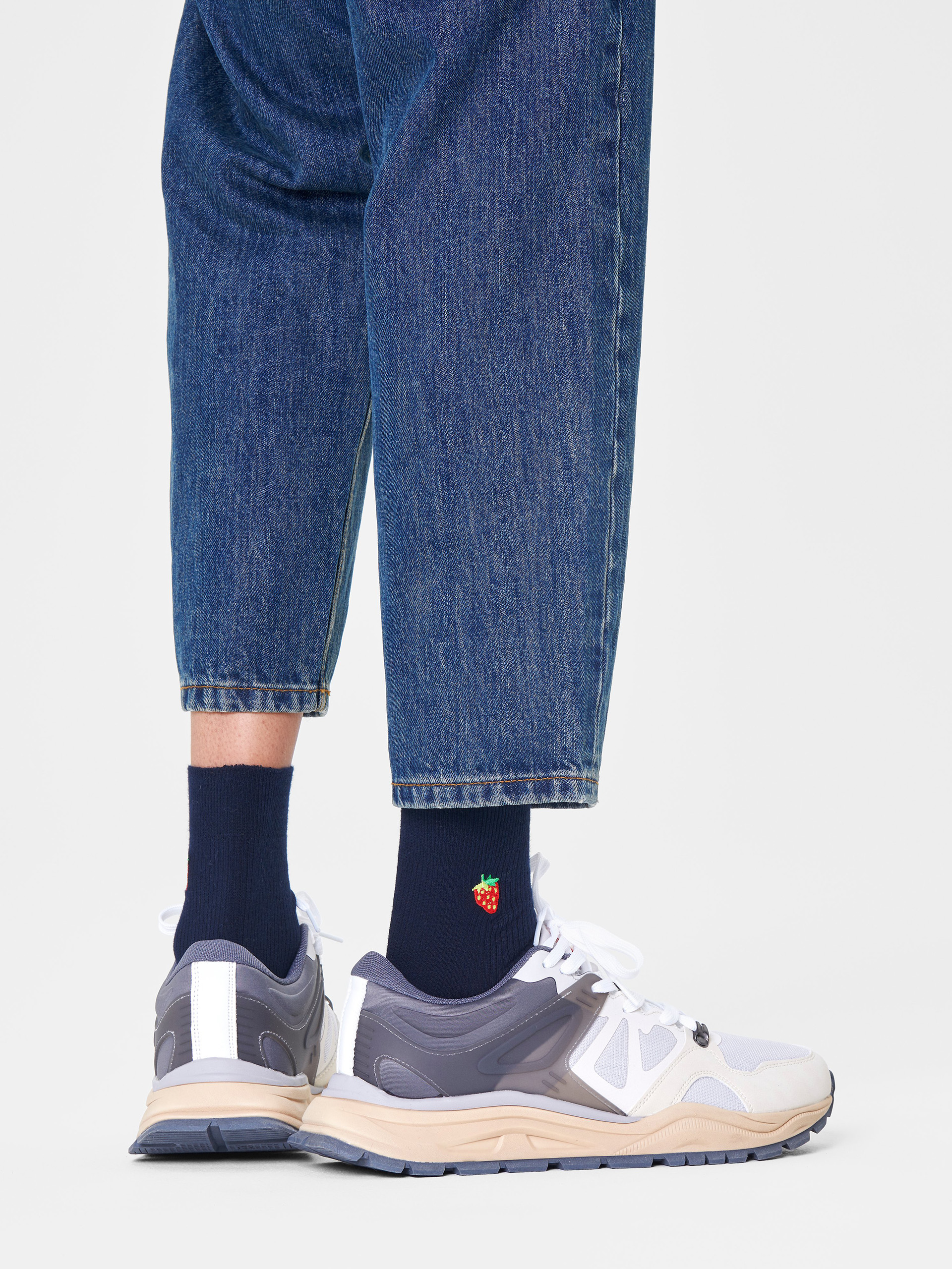 Skarpetki Happy Socks Ribbed Embroidery Strawberry 1/2 Crew (navy)