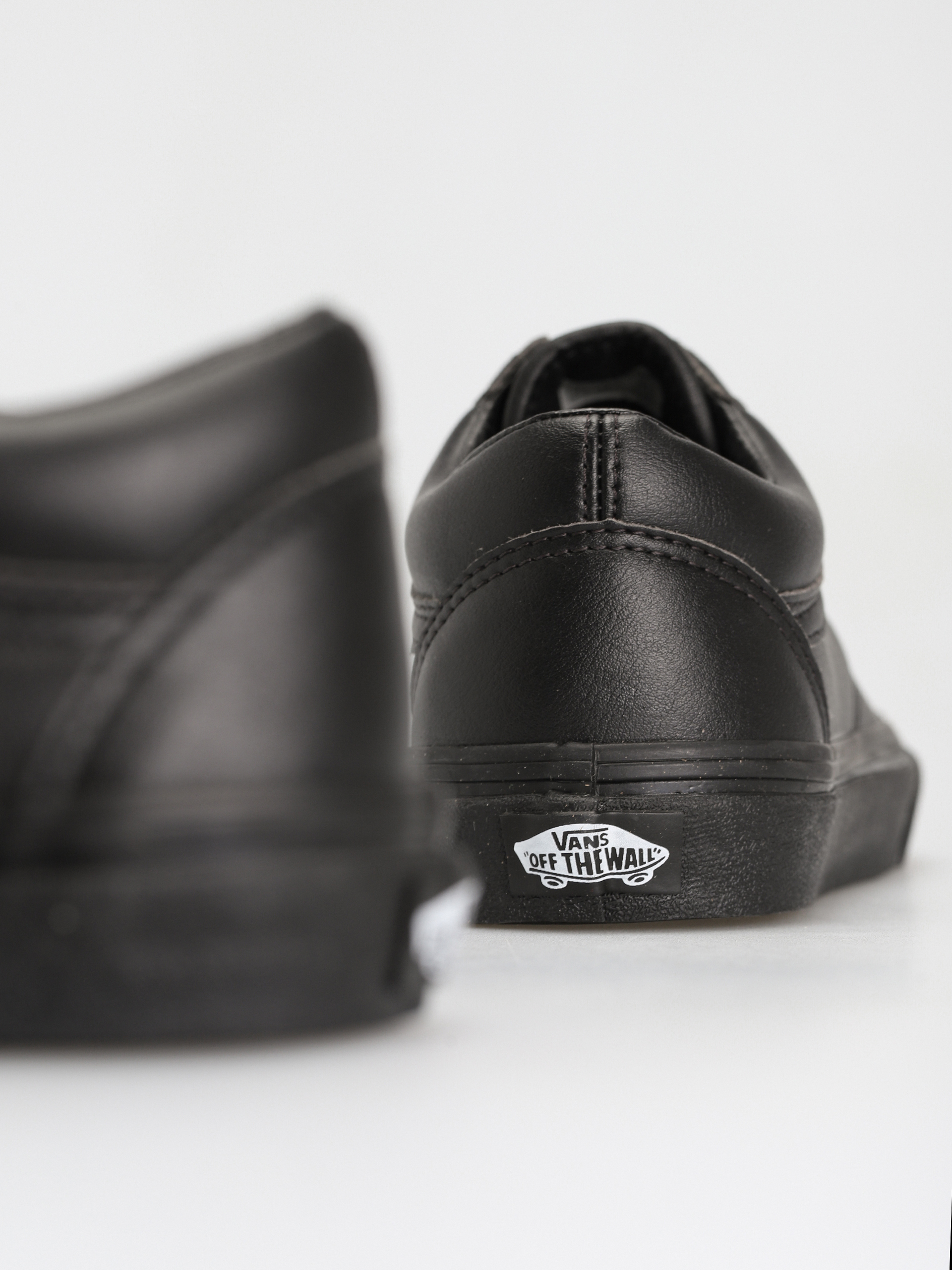Buty Vans Old Skool (classic tumble blk mono)