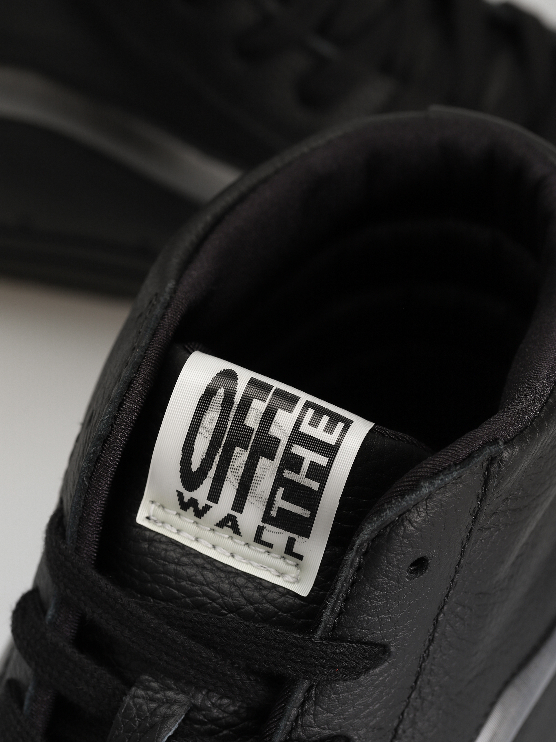 Buty Vans Sk8 Hi Xl (big mood black)