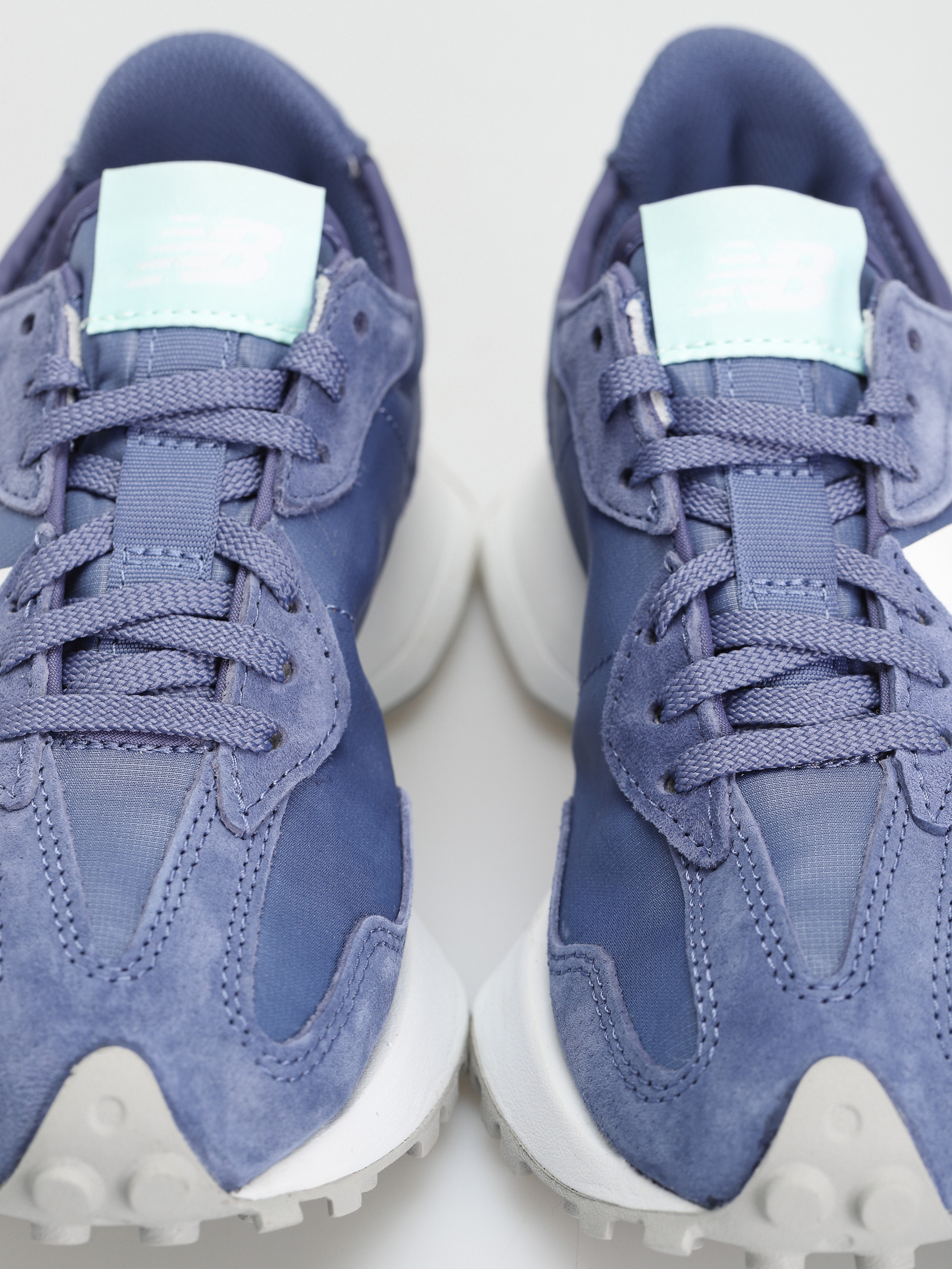 Buty New Balance 327 Wmn (vintage rose)
