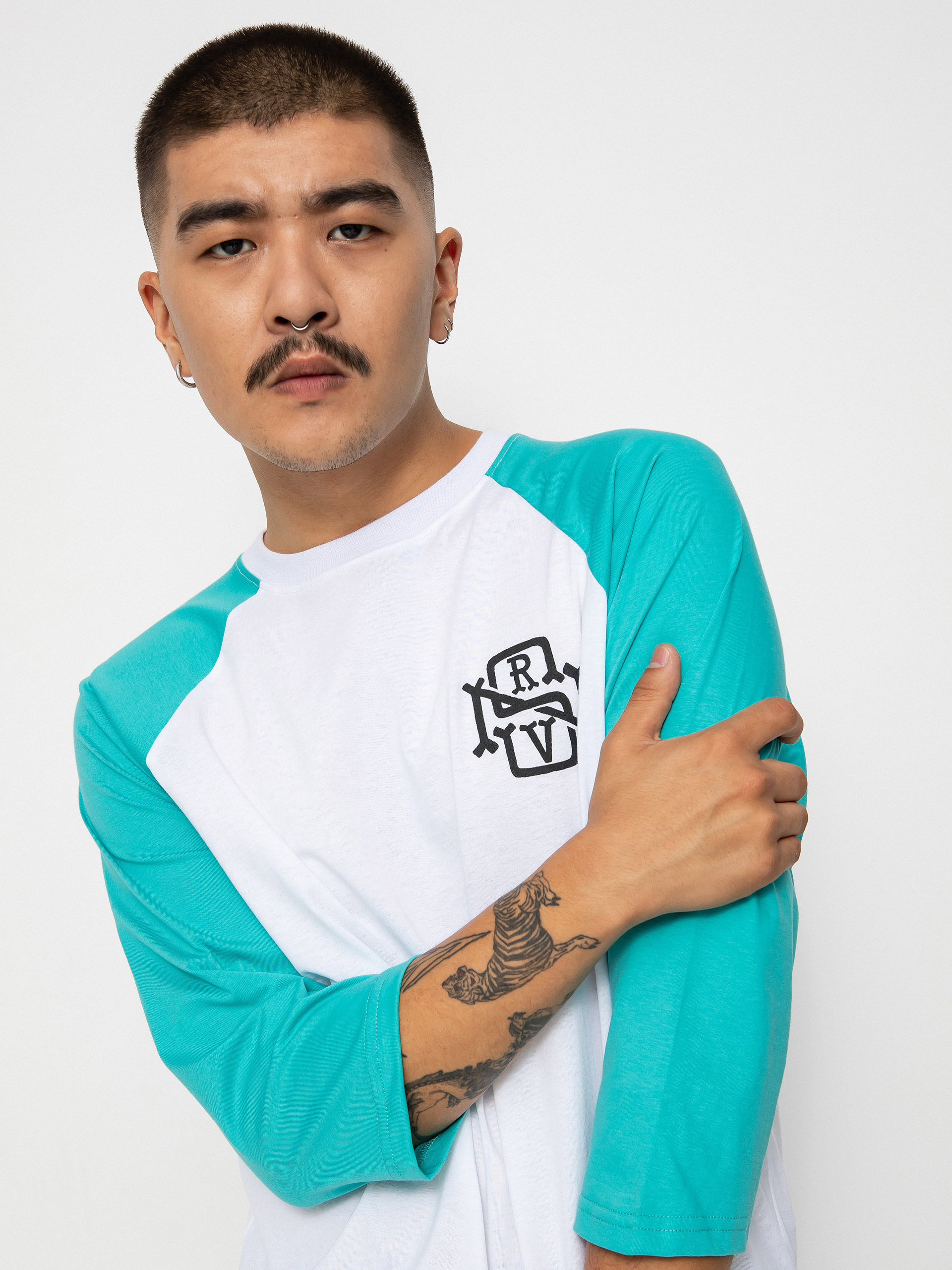 Longsleeve Nervous Initial 3/4 (white ocean)