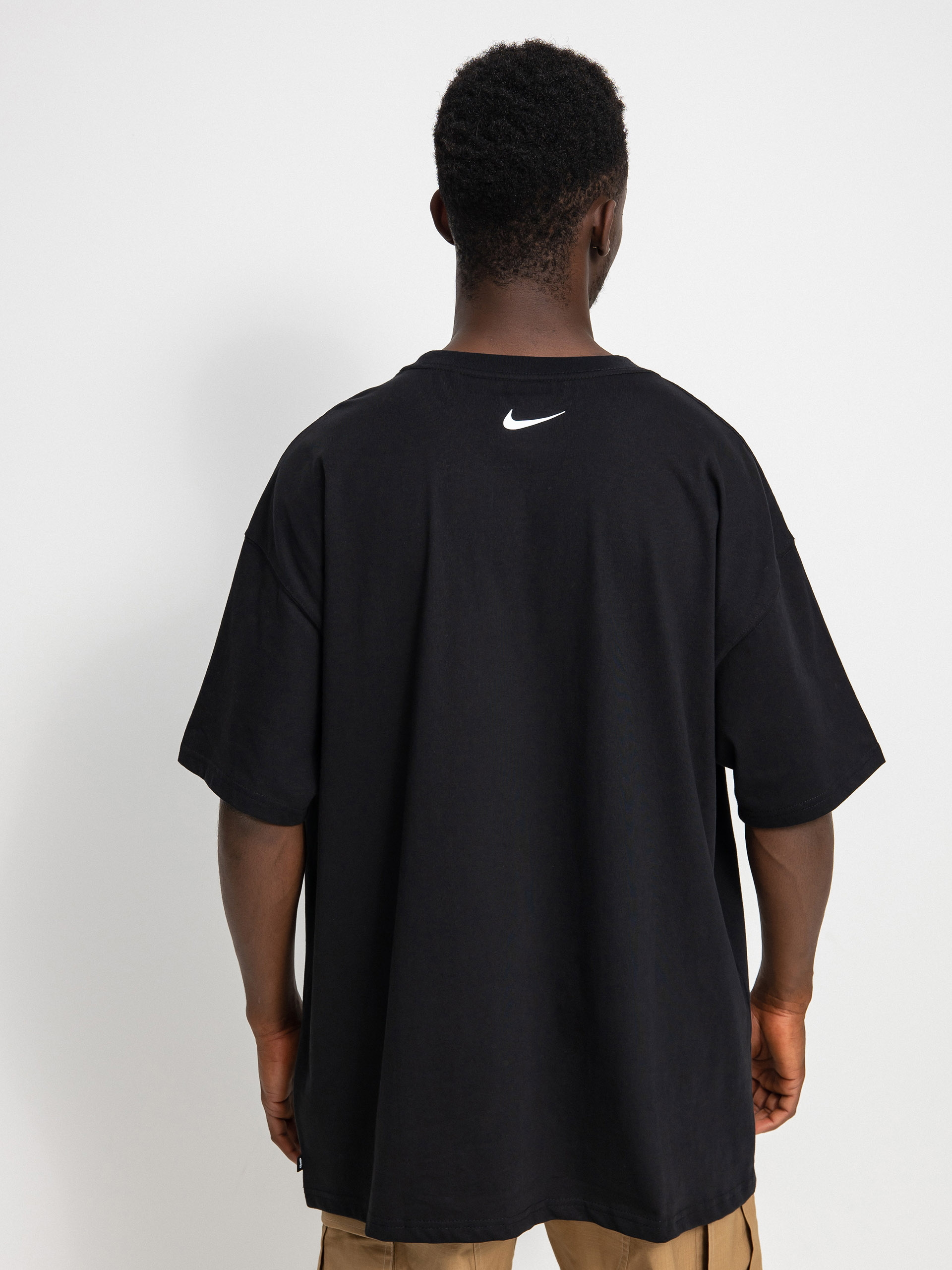 T-shirt Nike SB Laundry (black)