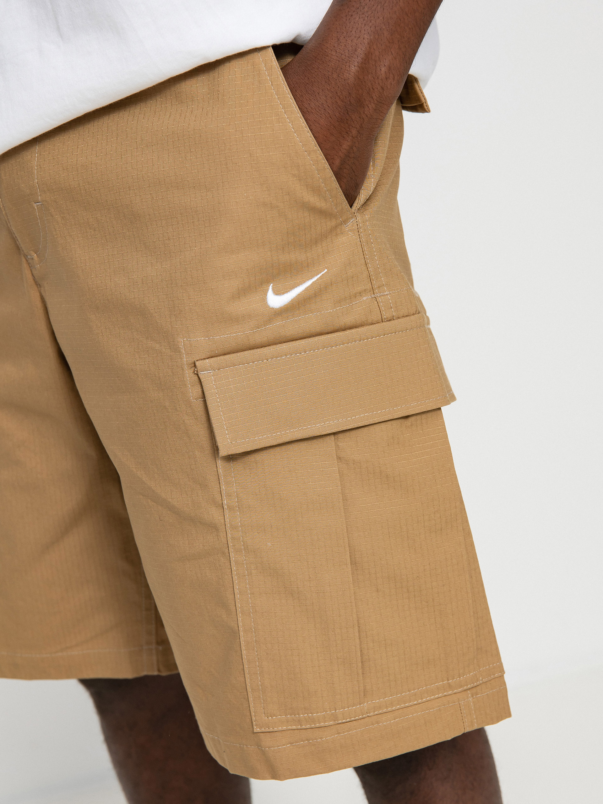Szorty Nike SB Cargo (dk driftwood/white)