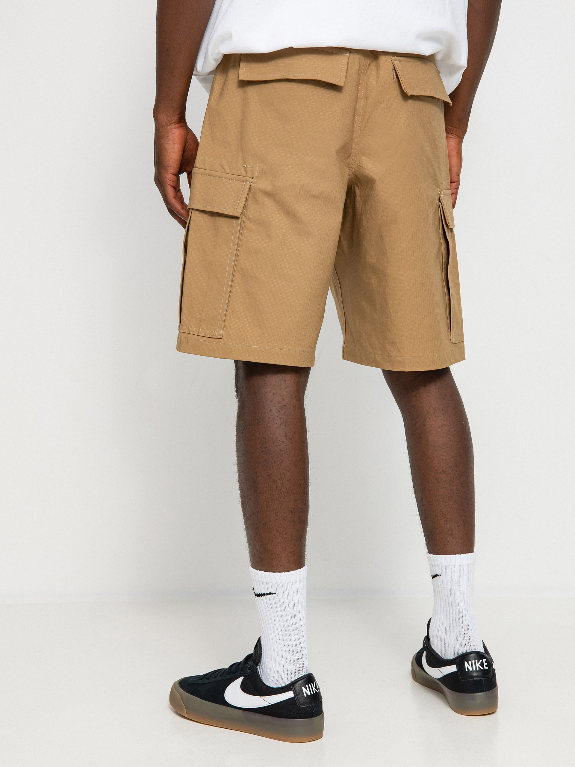 Szorty Nike SB Cargo (dk driftwood/white)