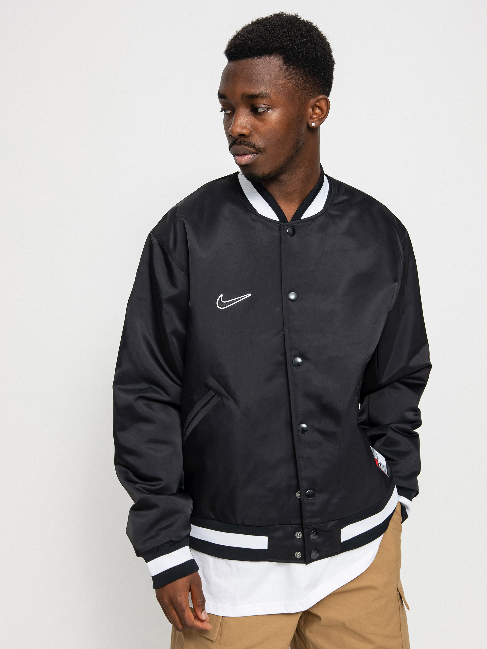Kurtka Nike SB Bsbl Varsity (black/black/white/white)