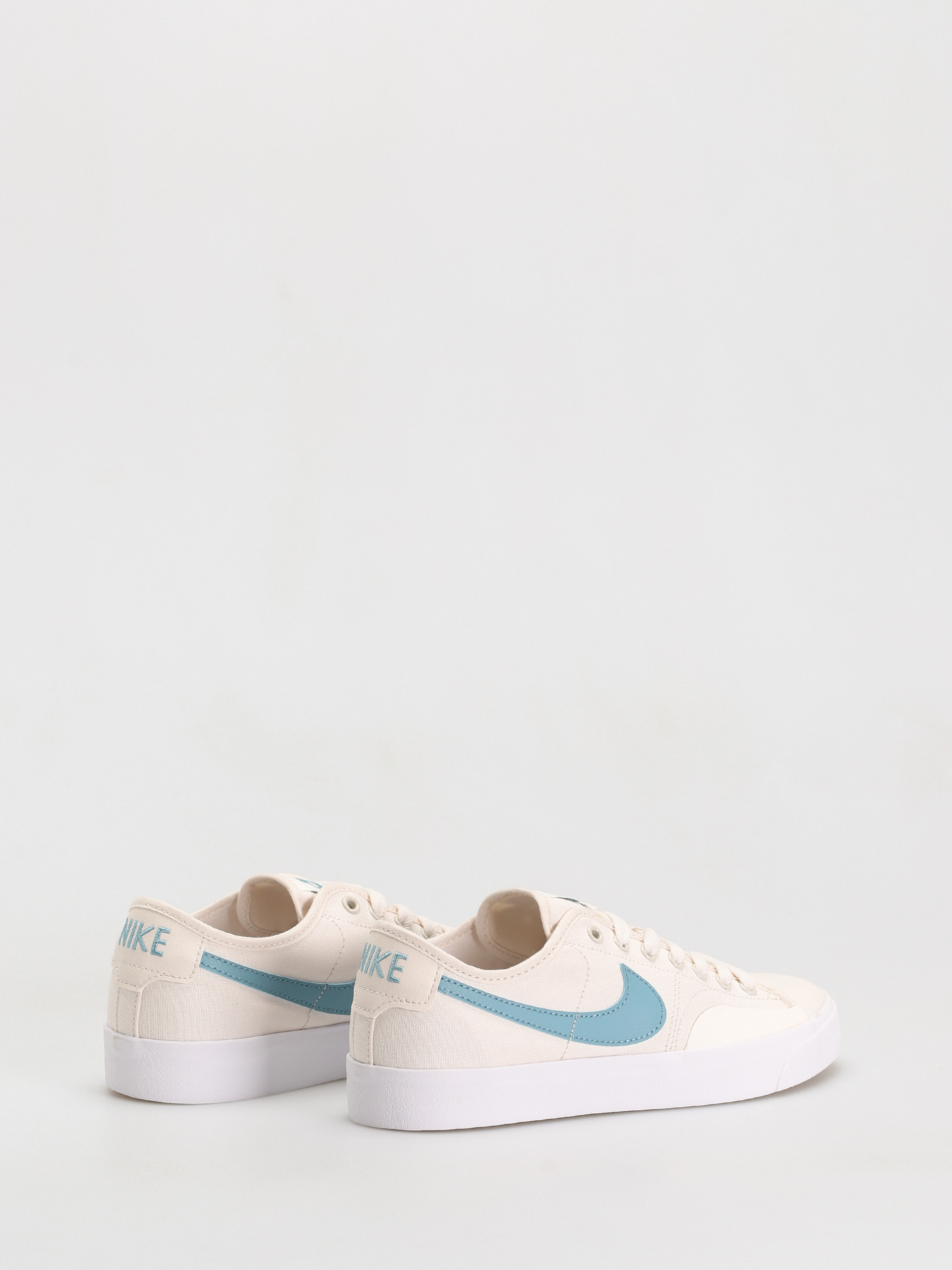 Buty Nike SB Blazer Court (phantom/cerulean phantom gum light brown)