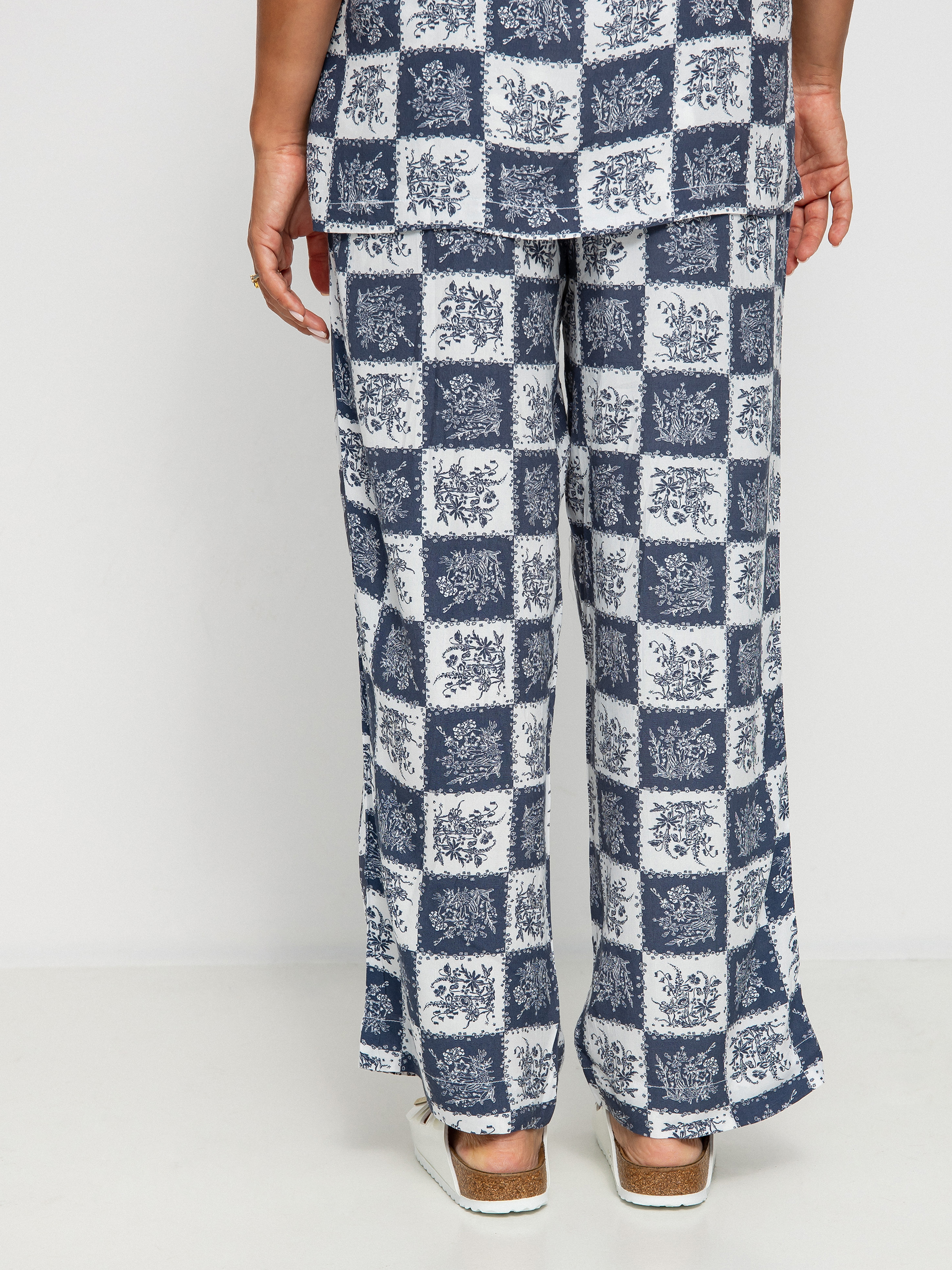 Spodnie Brixton Patchwork Crop Pant Wmn (joe blue)