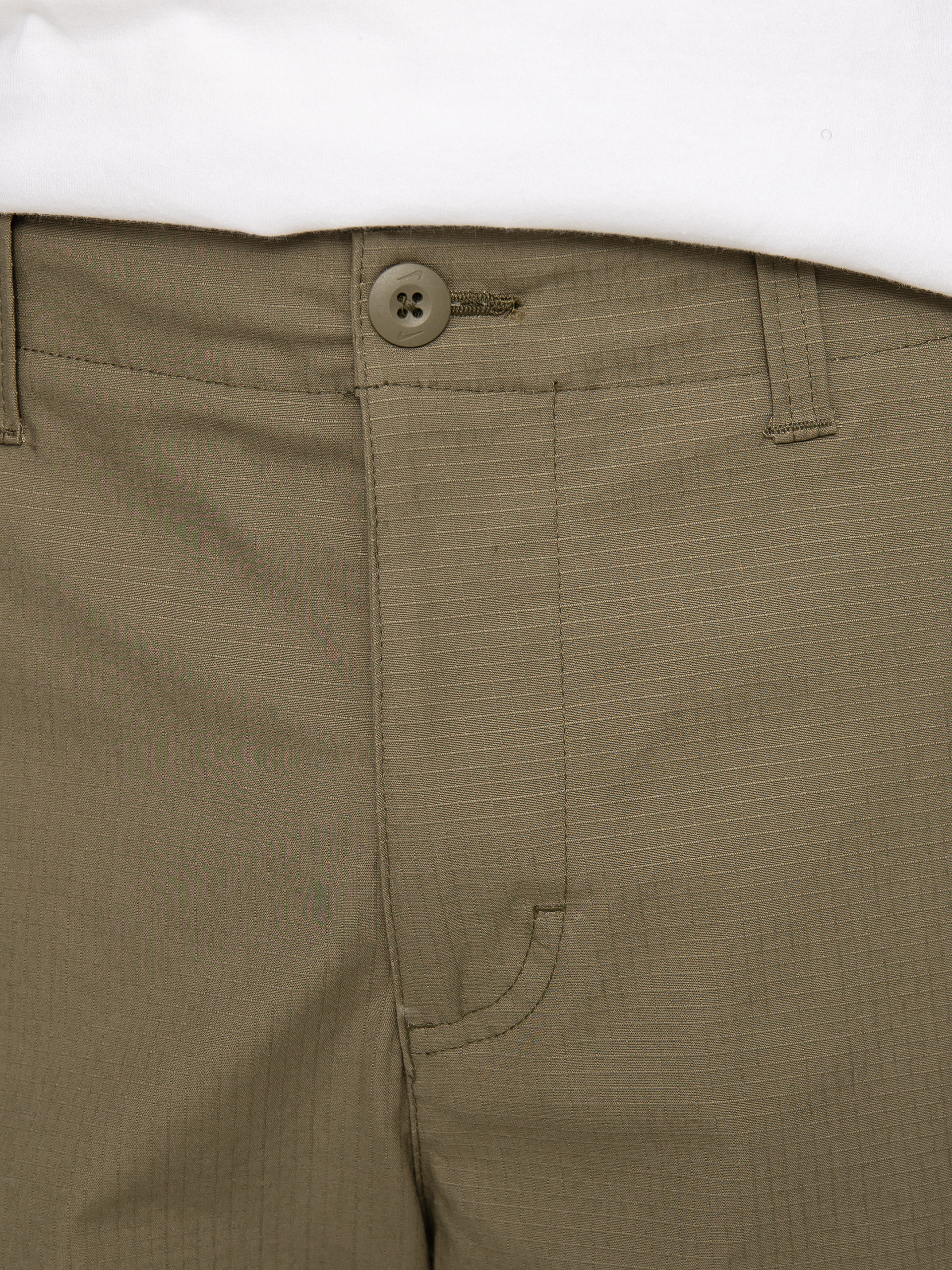 Szorty Nike SB Cargo (medium olive/white)