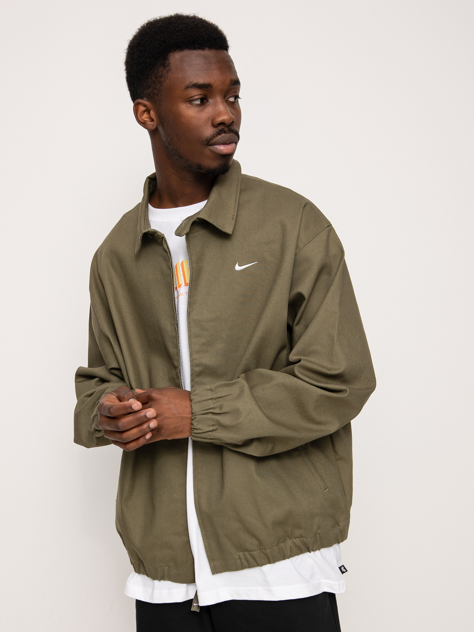 Kurtka Nike SB Infema Prem (medium olive/white)