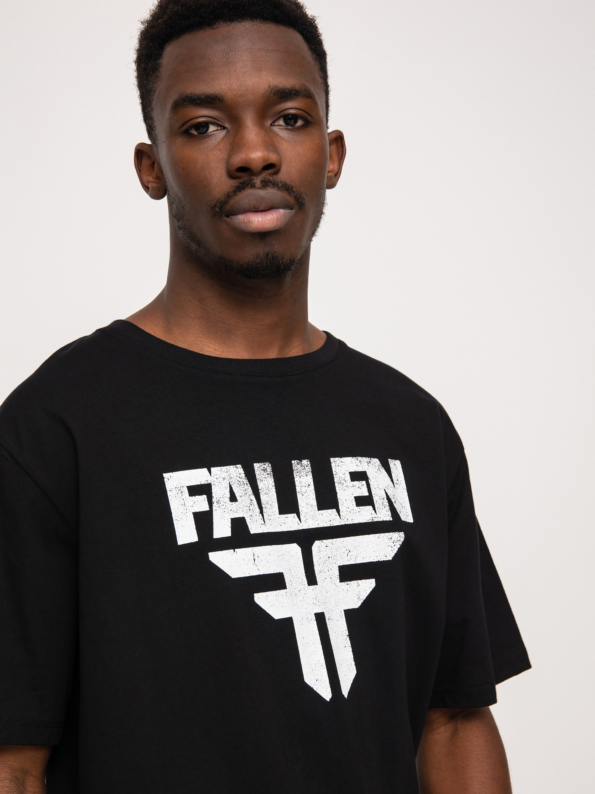 T-shirt Fallen Insignia (black/white)
