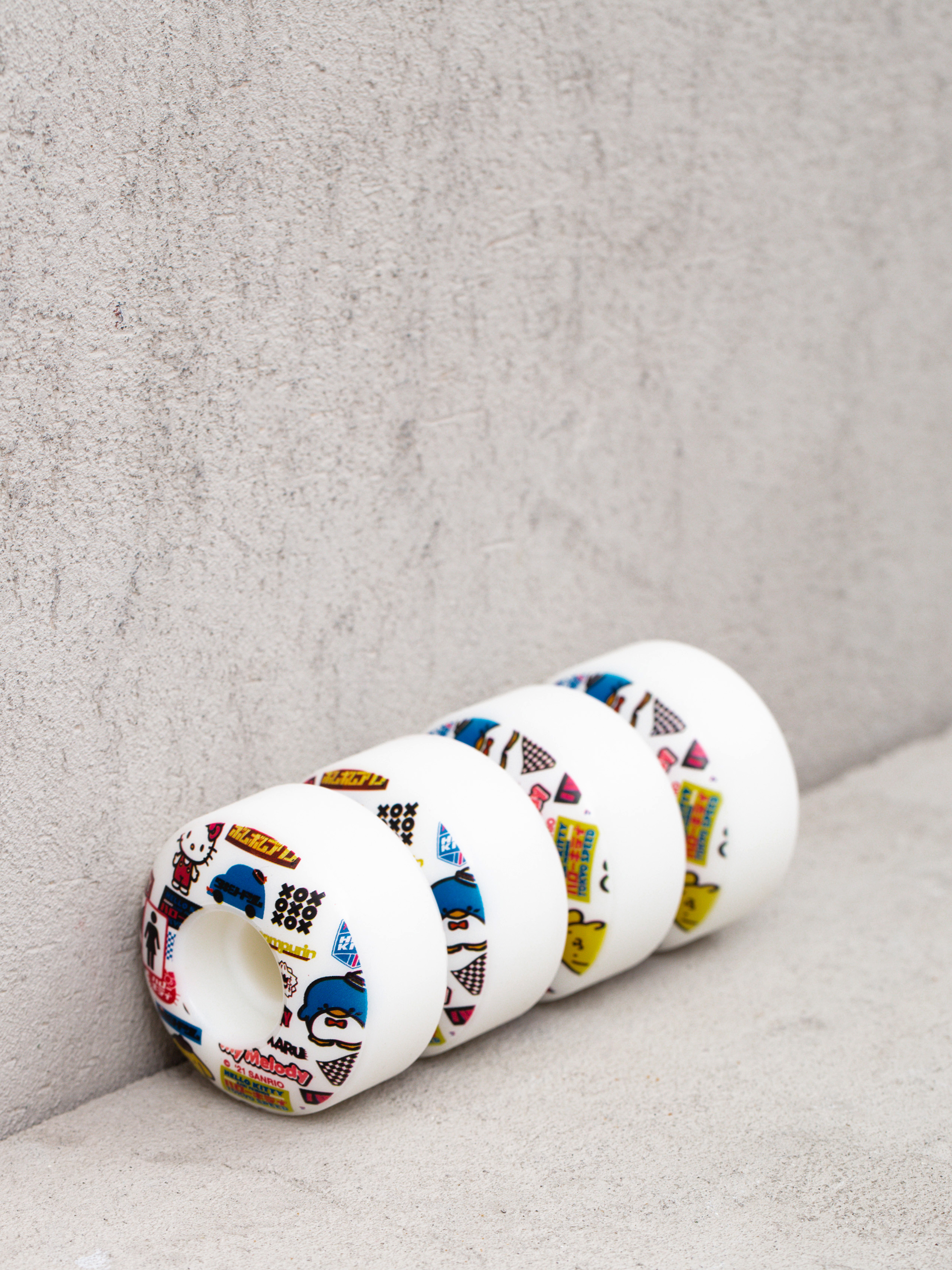 Kółka Girl Skateboard Sanrio Tokyo Speed Staple (white/multi)