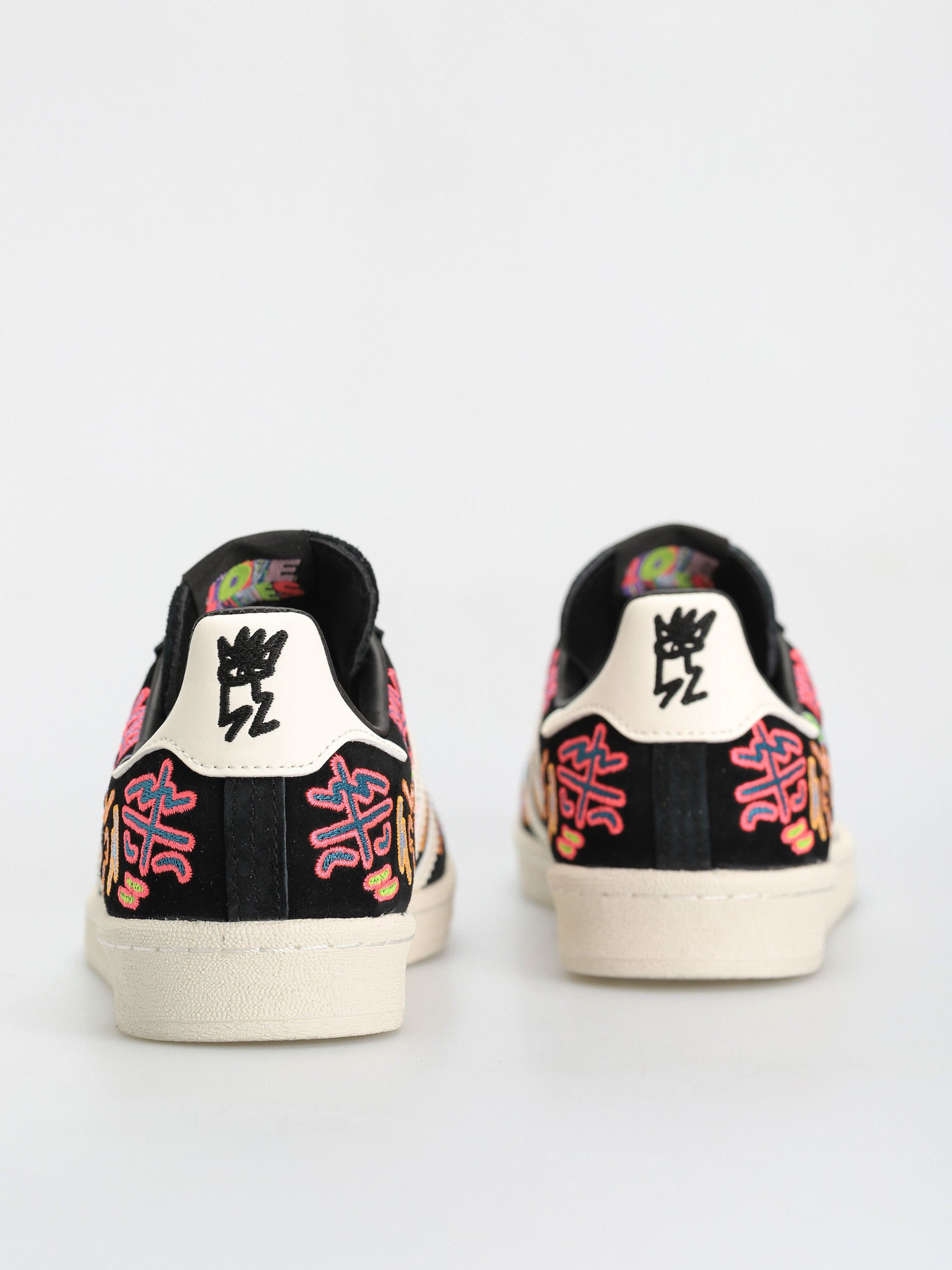 Buty adidas Originals Campus 80S Pride (owhite/cblack/owhite)