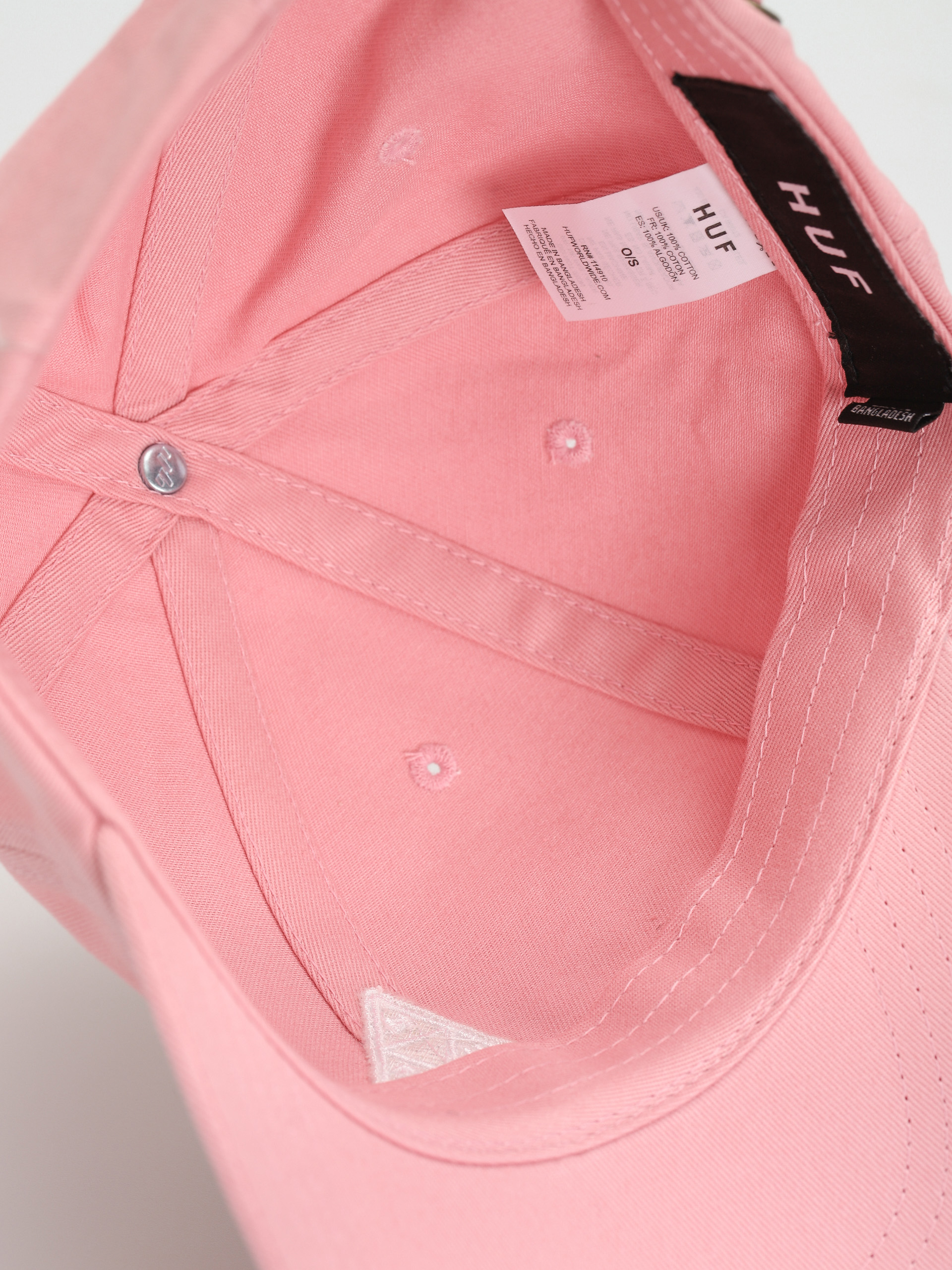 Czapka z daszkiem HUF Essentials Triple Triangle Logo CV 6 Panel (coral pink)