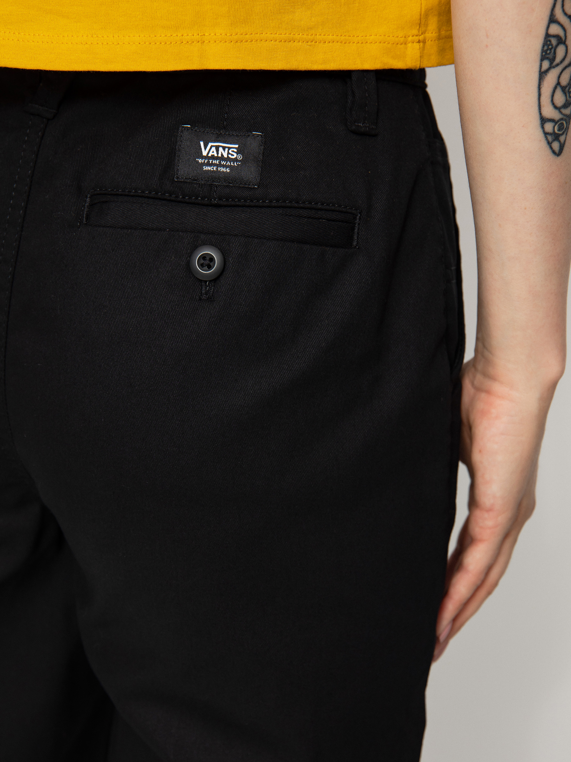 Spodnie Vans Authentic Chino Wmn (authentic black)