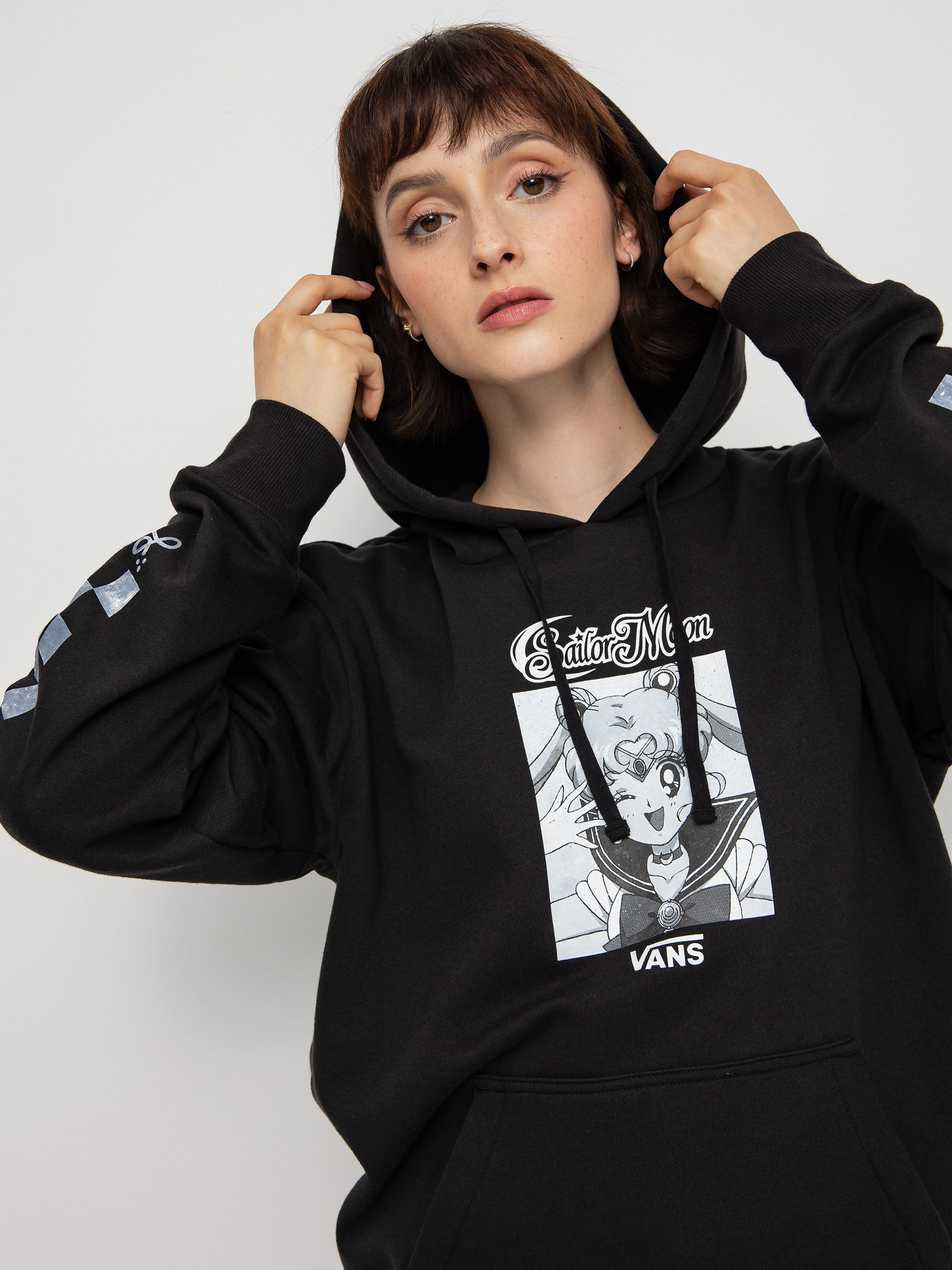 Bluza z kapturem Vans X Sailor Moon Lizzie HD Wmn (pretty guardian sailor moon black)